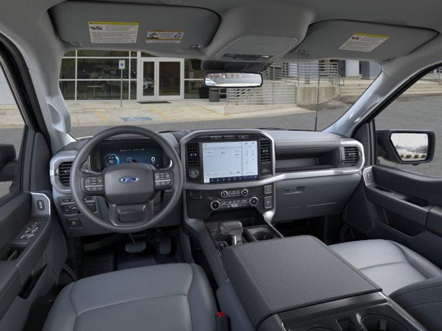 2024 Ford F-150 Lightning Pro