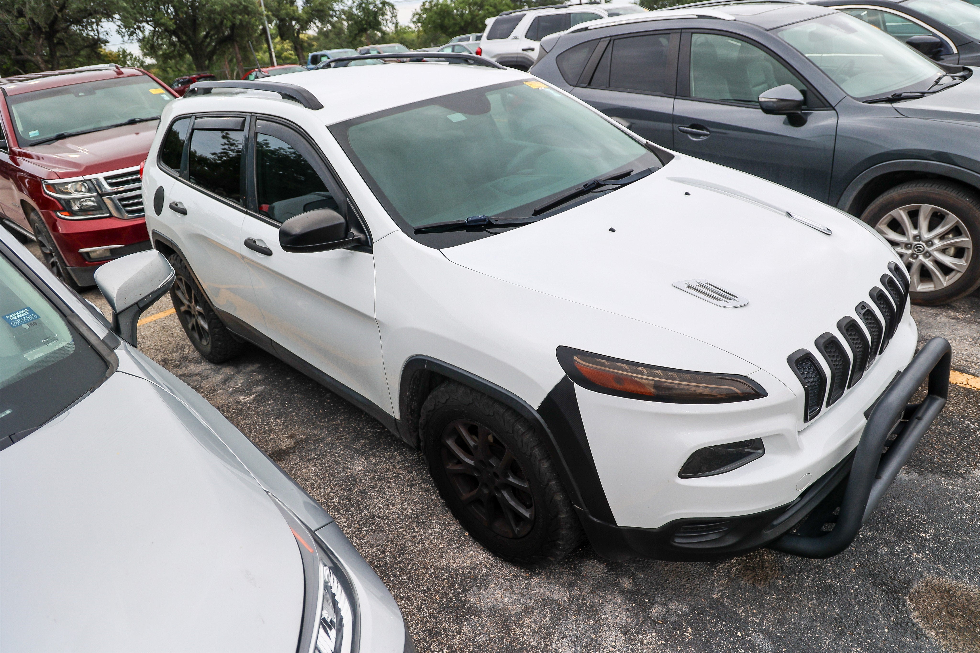 2017 Jeep Cherokee Sport