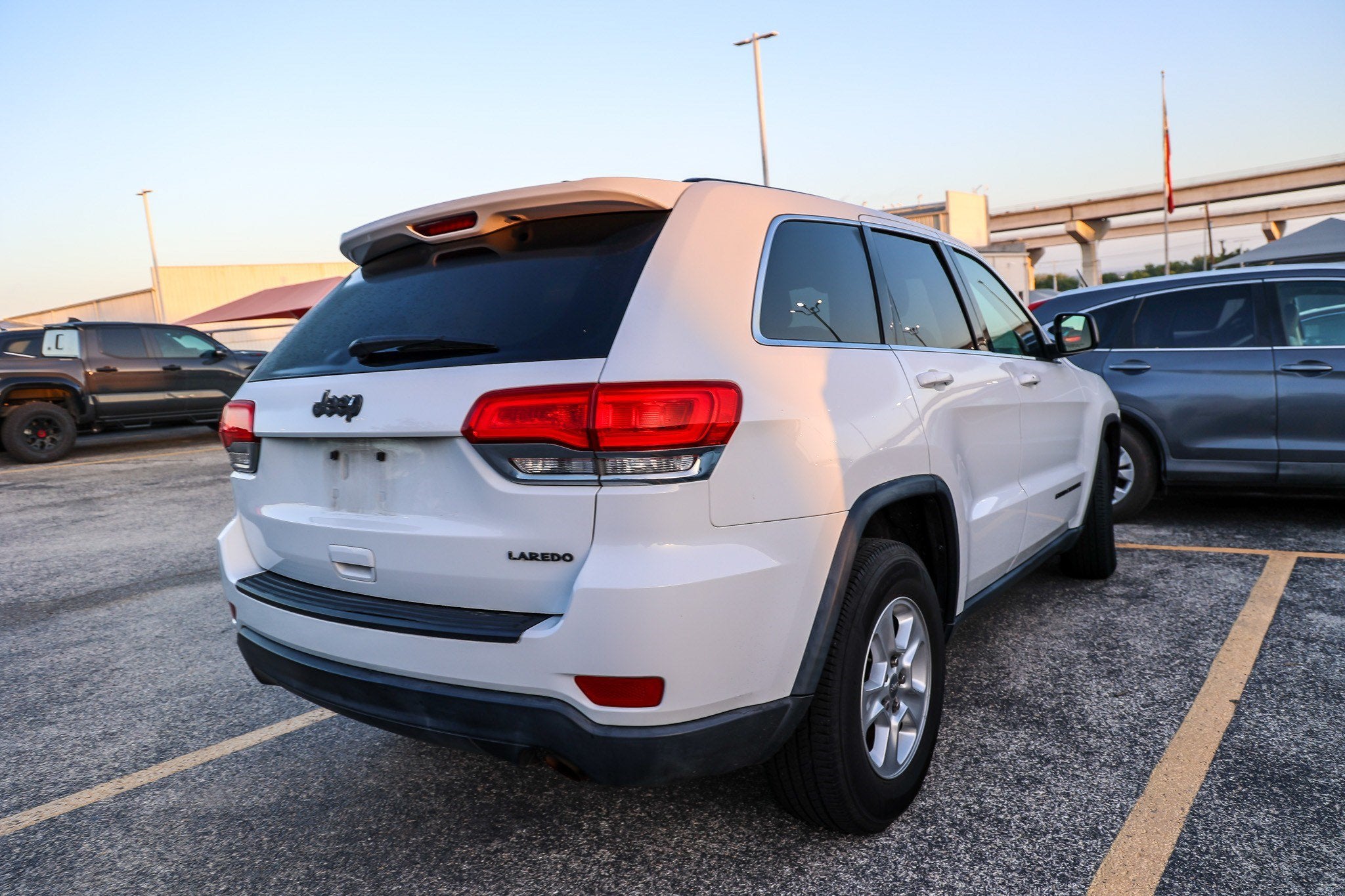 2016 Jeep Grand Cherokee Laredo
