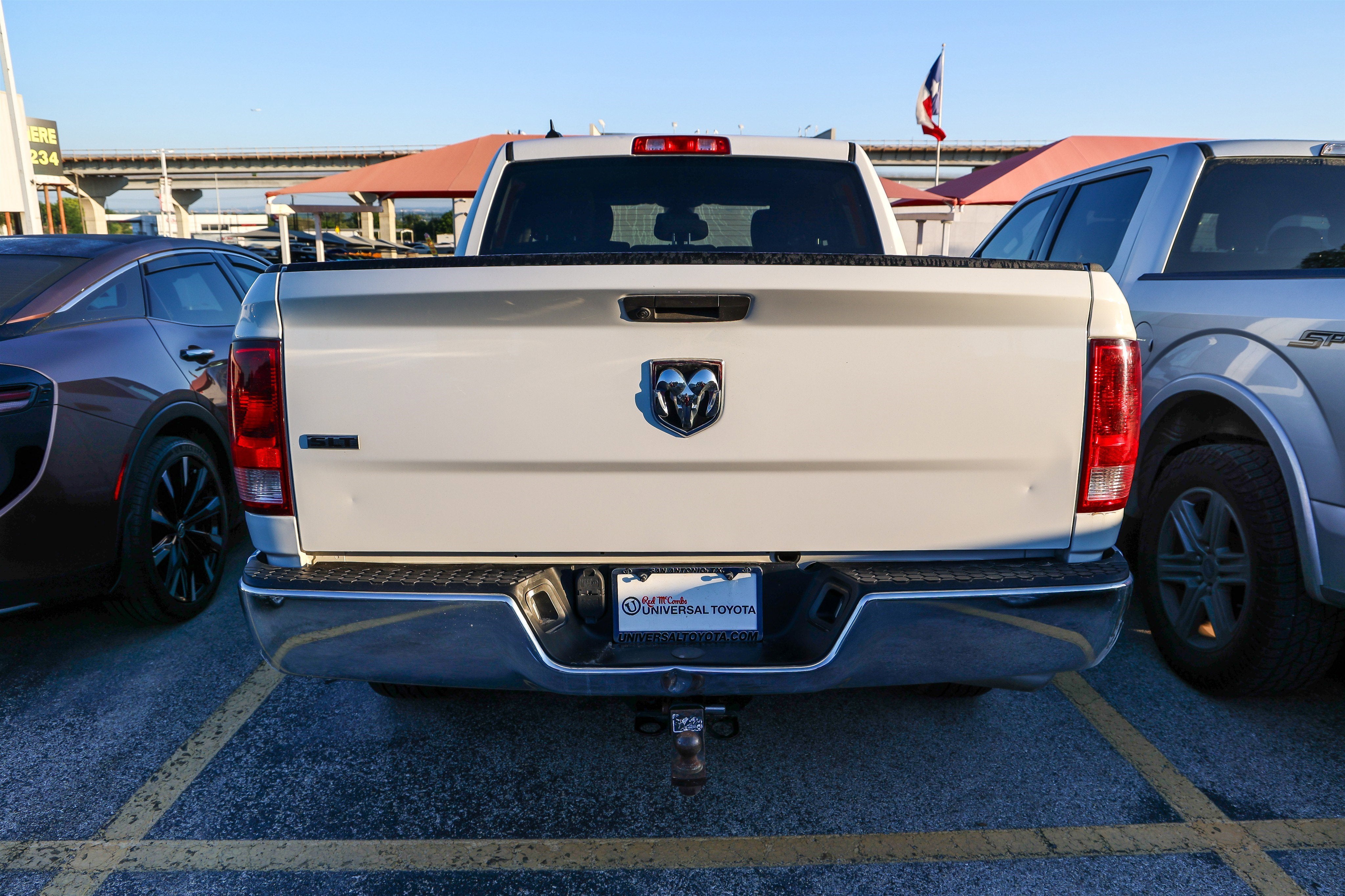 2023 RAM 1500 SLT
