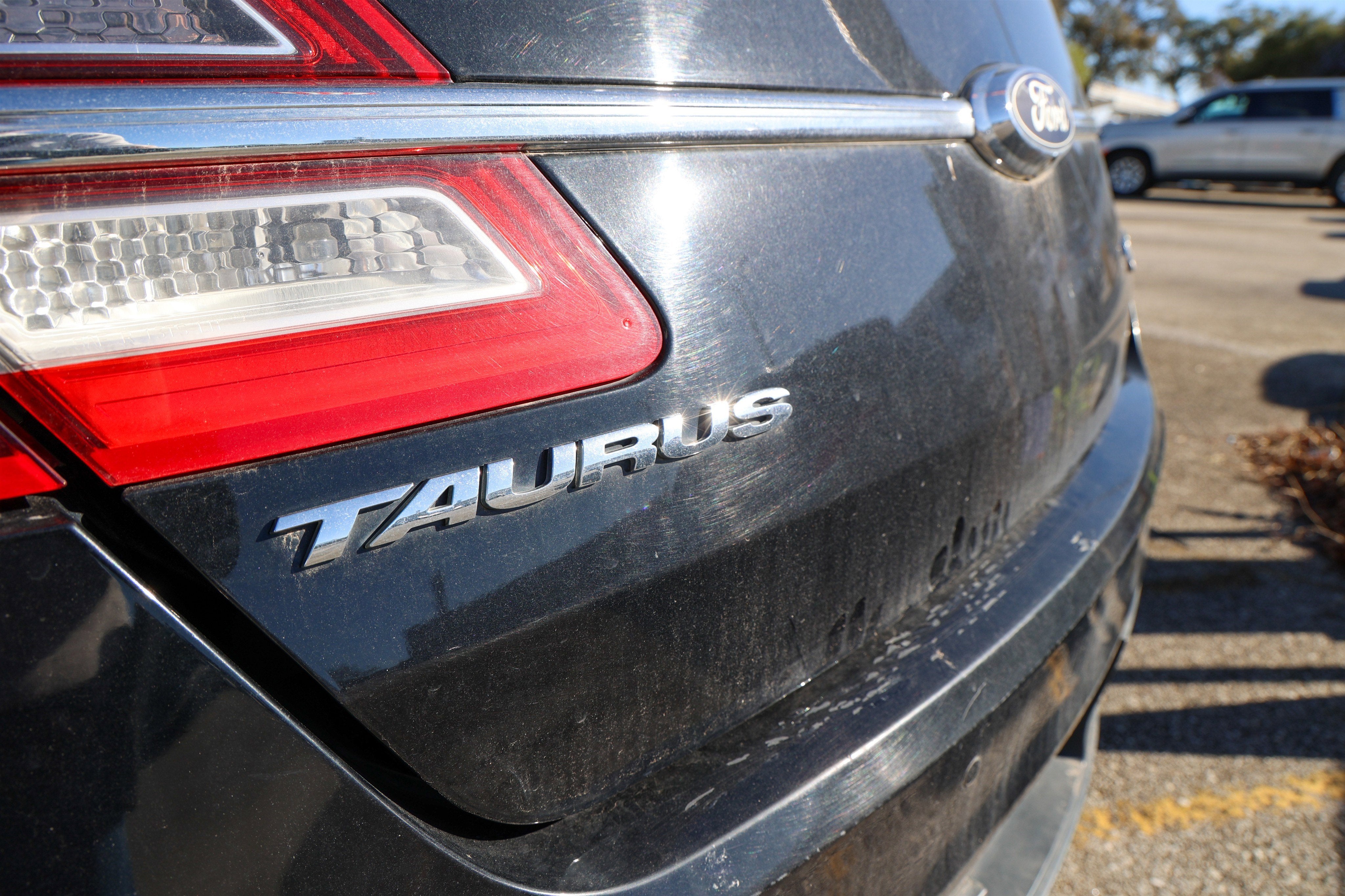 2018 Ford Taurus Limited