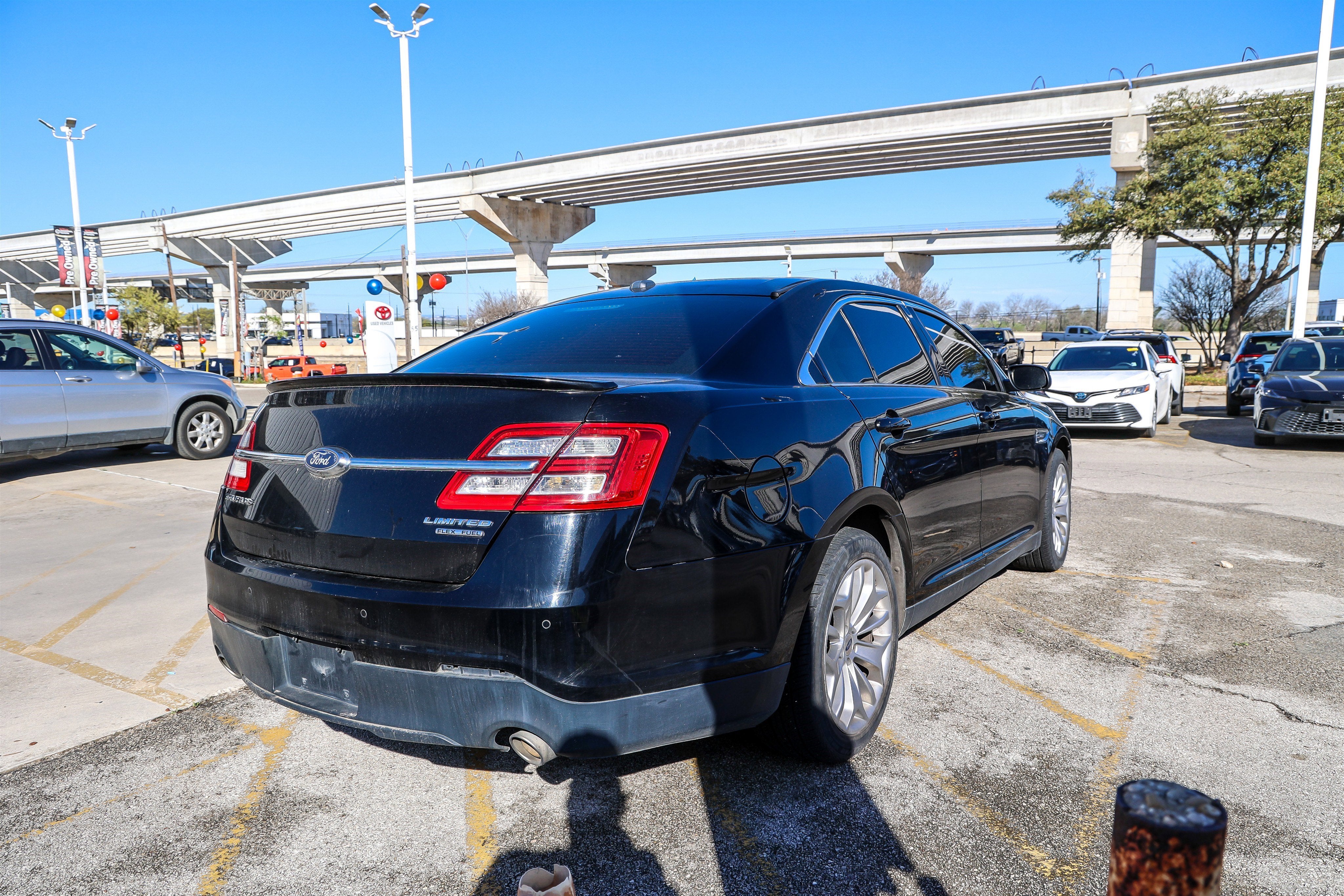 2018 Ford Taurus Limited