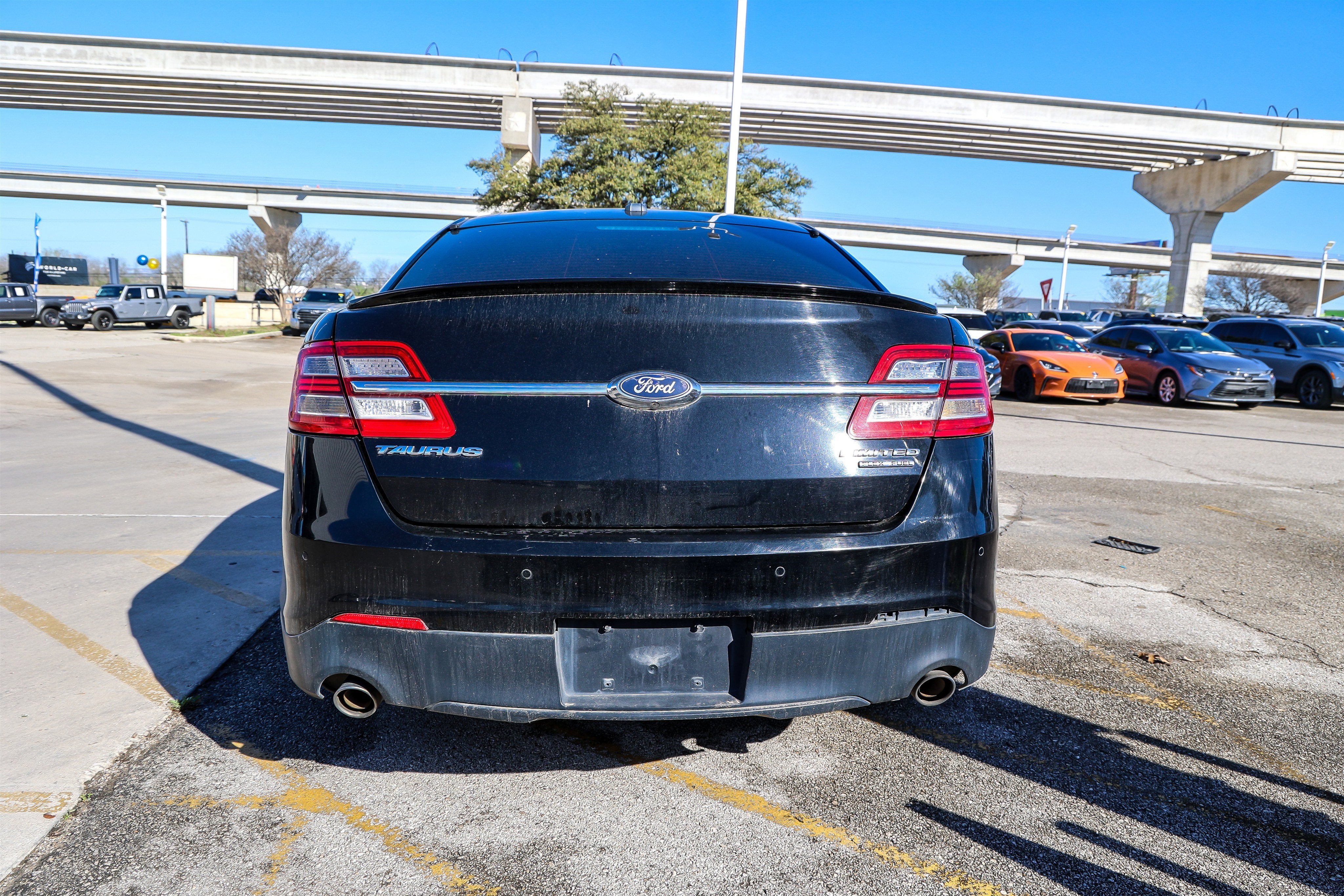 2018 Ford Taurus Limited