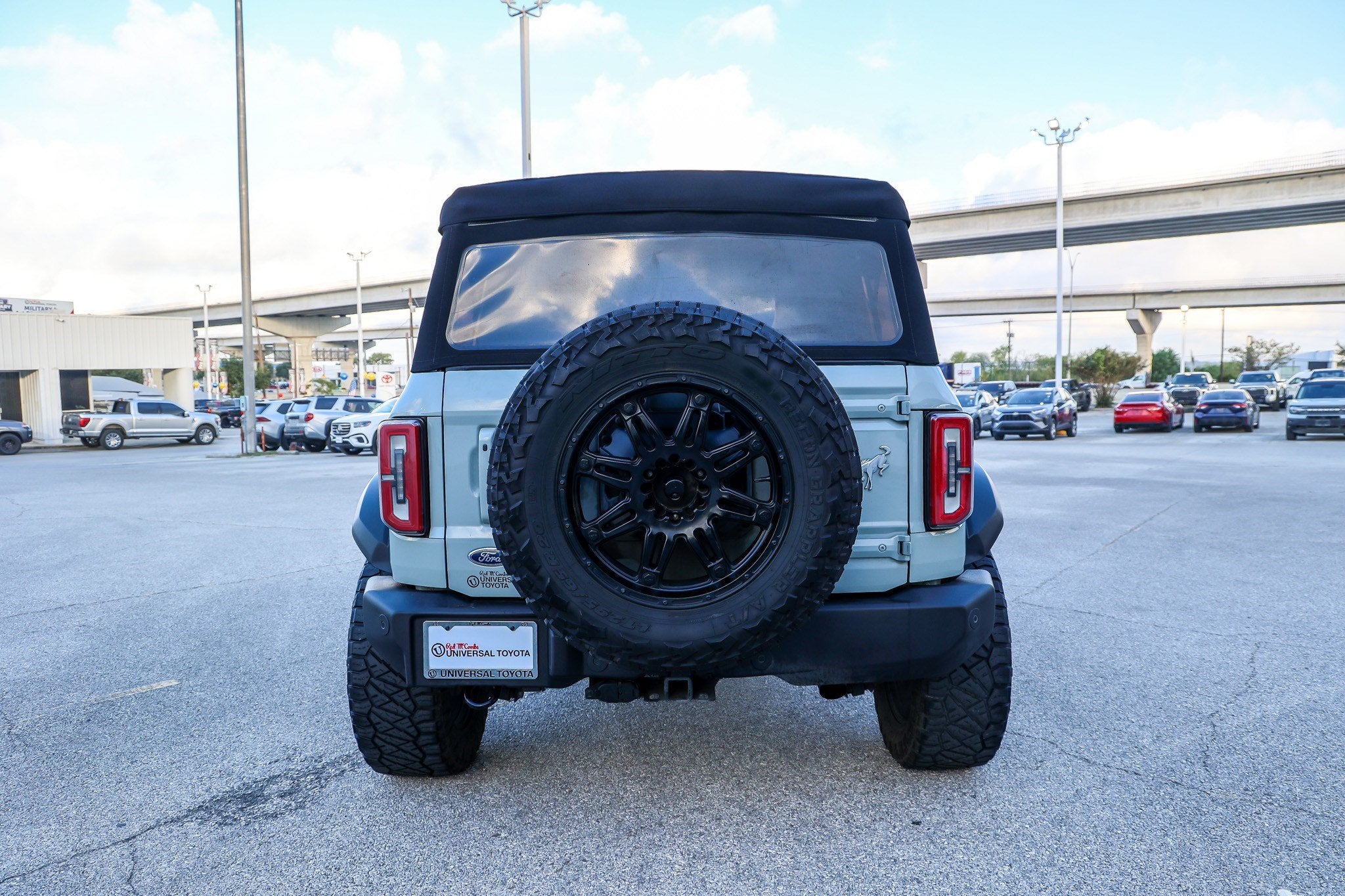 2022 Ford Bronco Outer Banks