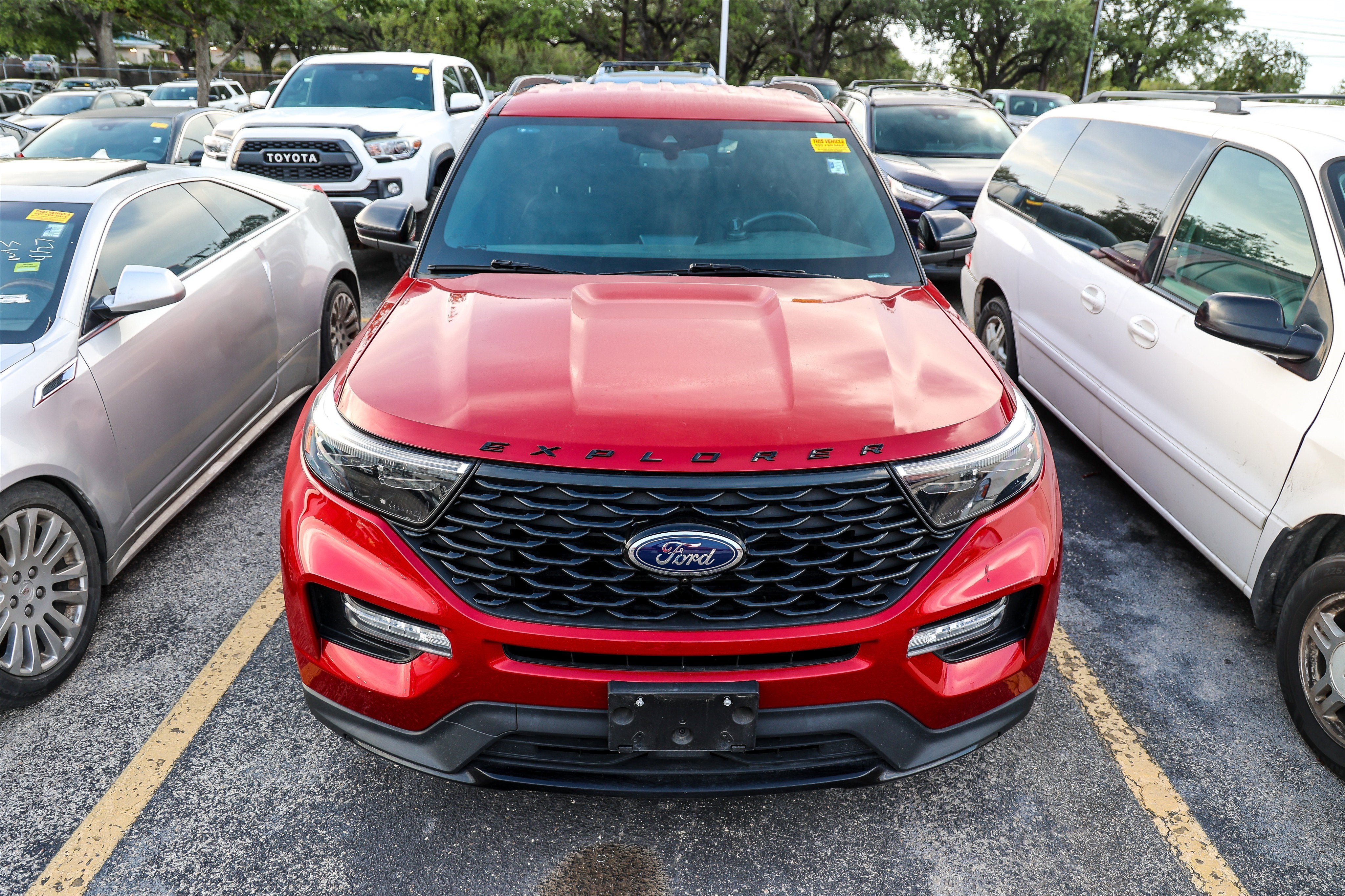 2024 Ford Explorer ST-Line