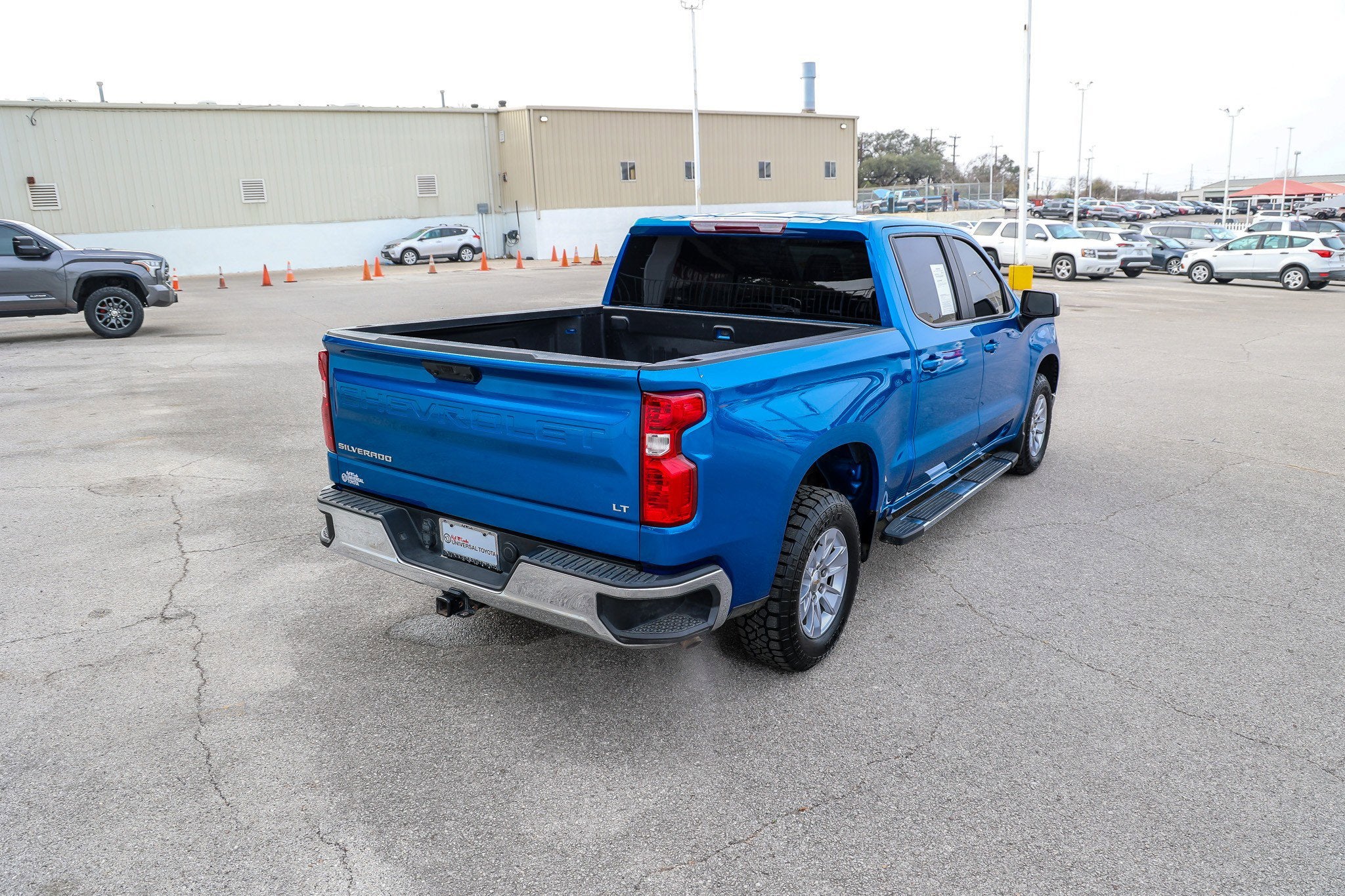 2023 Chevrolet Silverado LT
