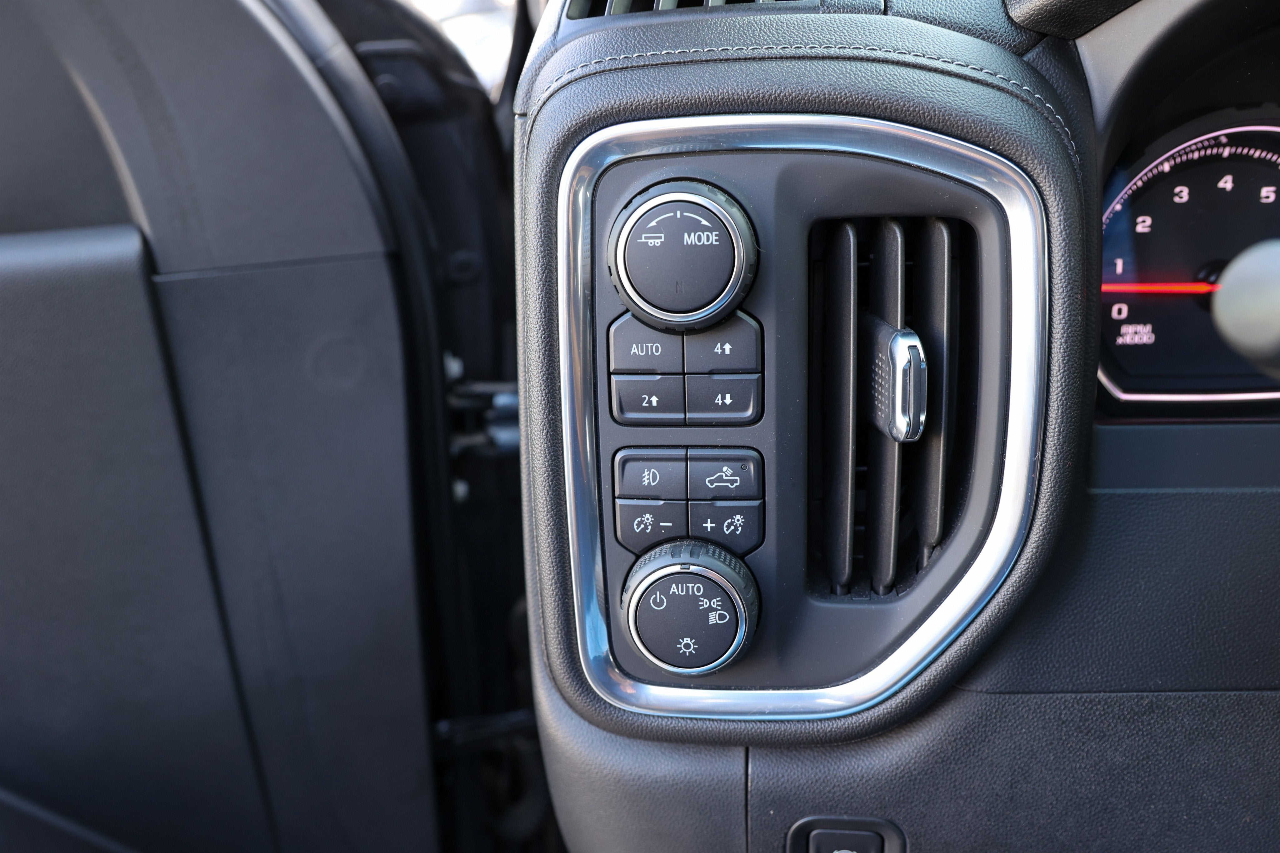 2021 Chevrolet Silverado LT Trail Boss