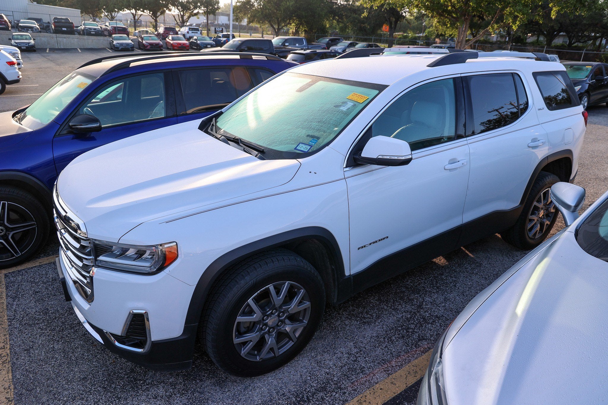 2020 GMC Acadia SLT