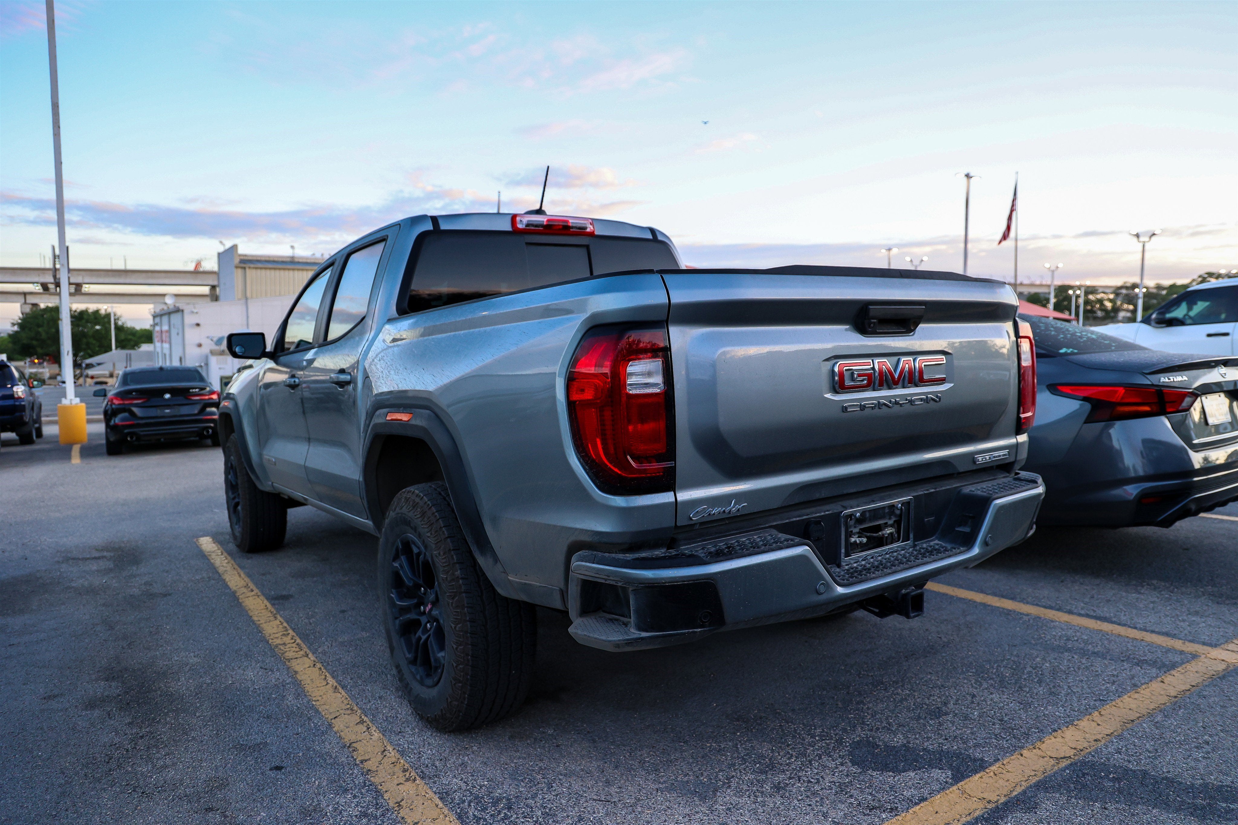 2025 GMC Canyon 2WD Elevation