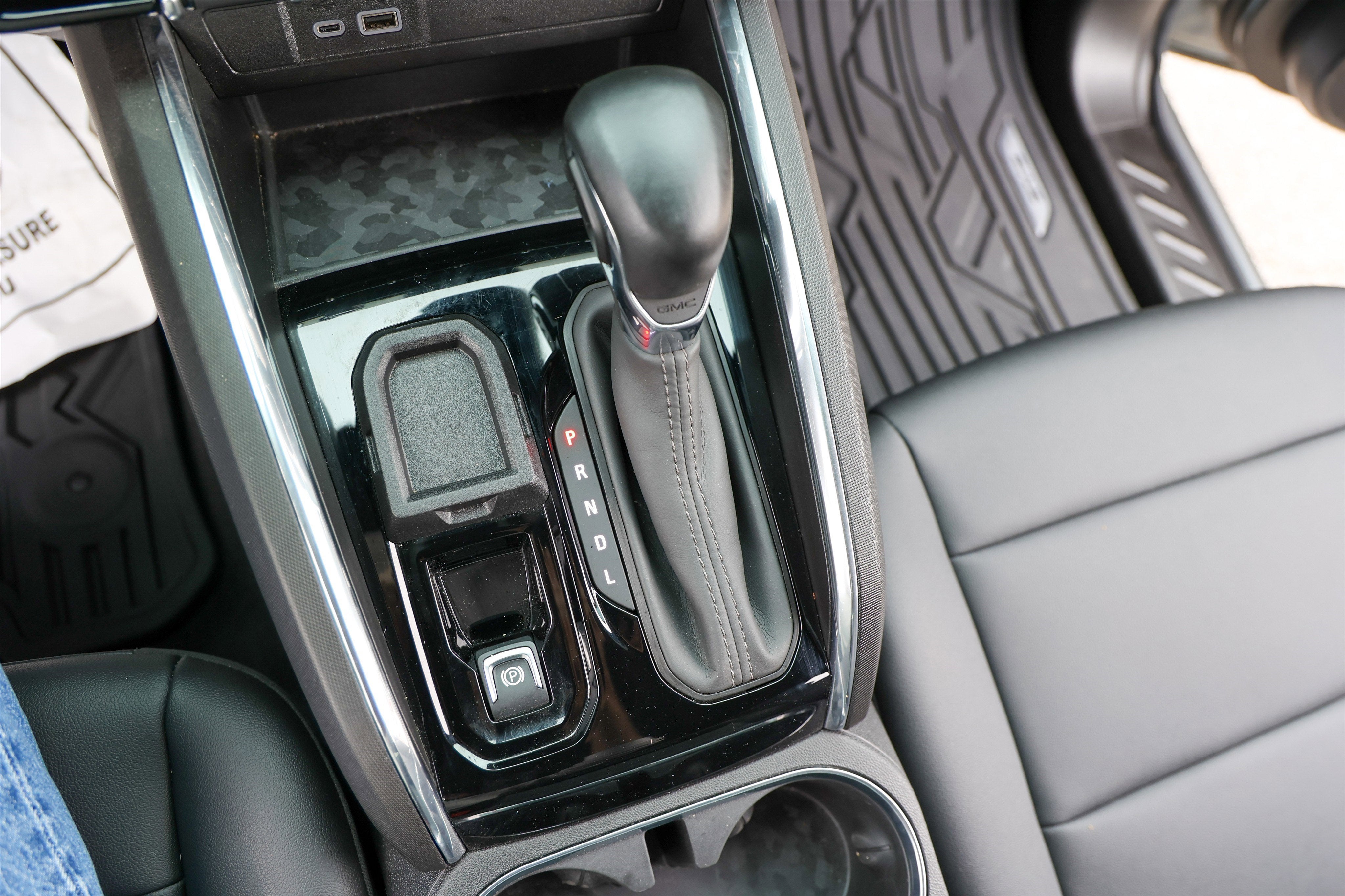 2025 GMC Canyon 2WD Elevation