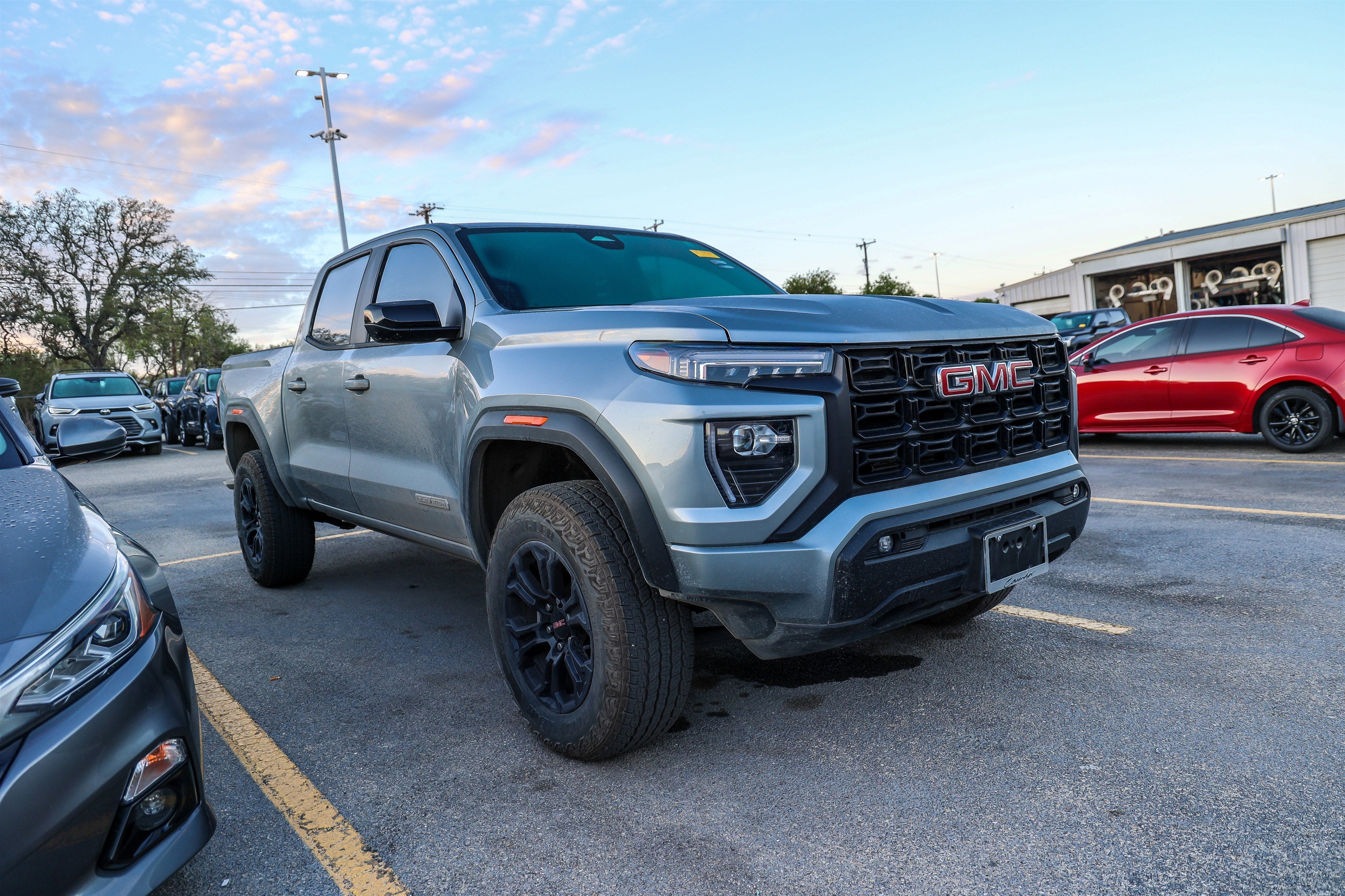 2025 GMC Canyon 2WD Elevation