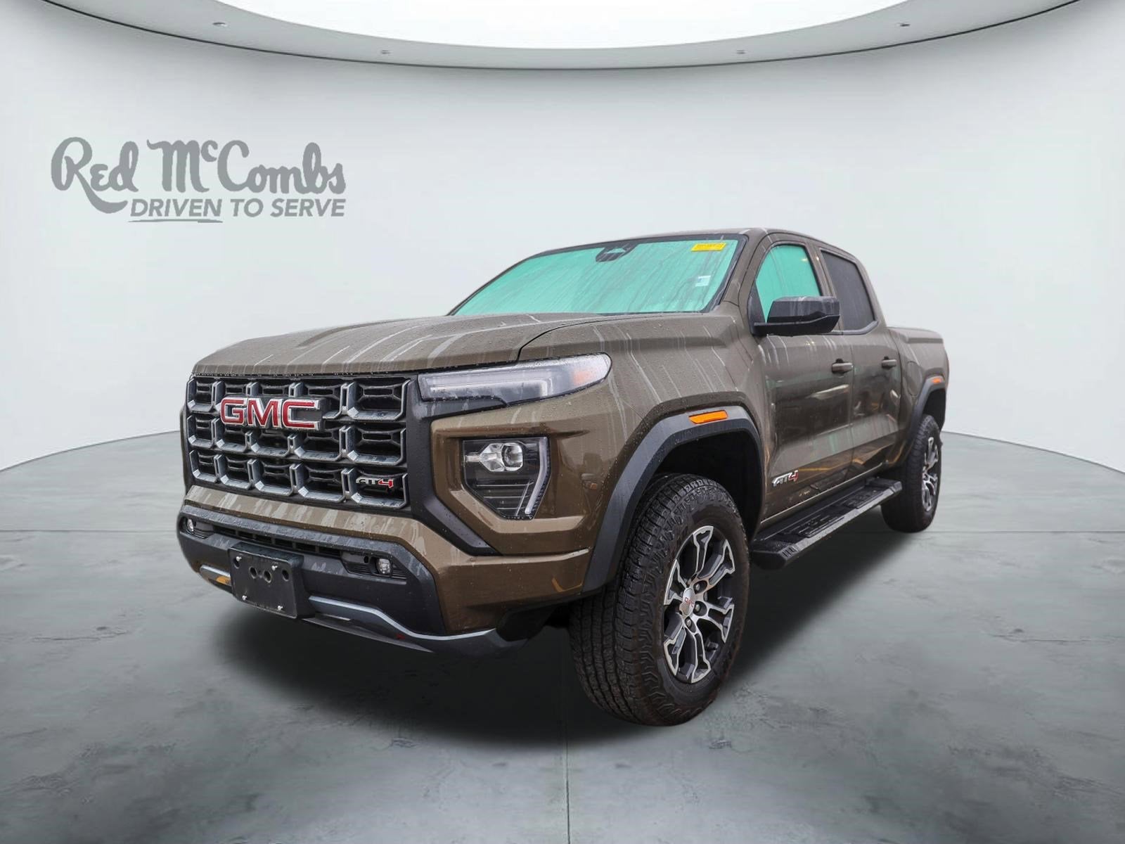 2025 GMC Canyon 4WD AT4