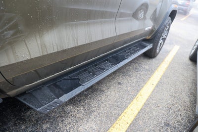 2025 GMC Canyon 4WD AT4