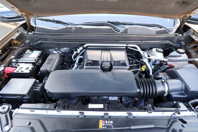 2025 GMC Canyon 4WD AT4