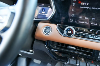 2025 GMC Canyon 4WD AT4