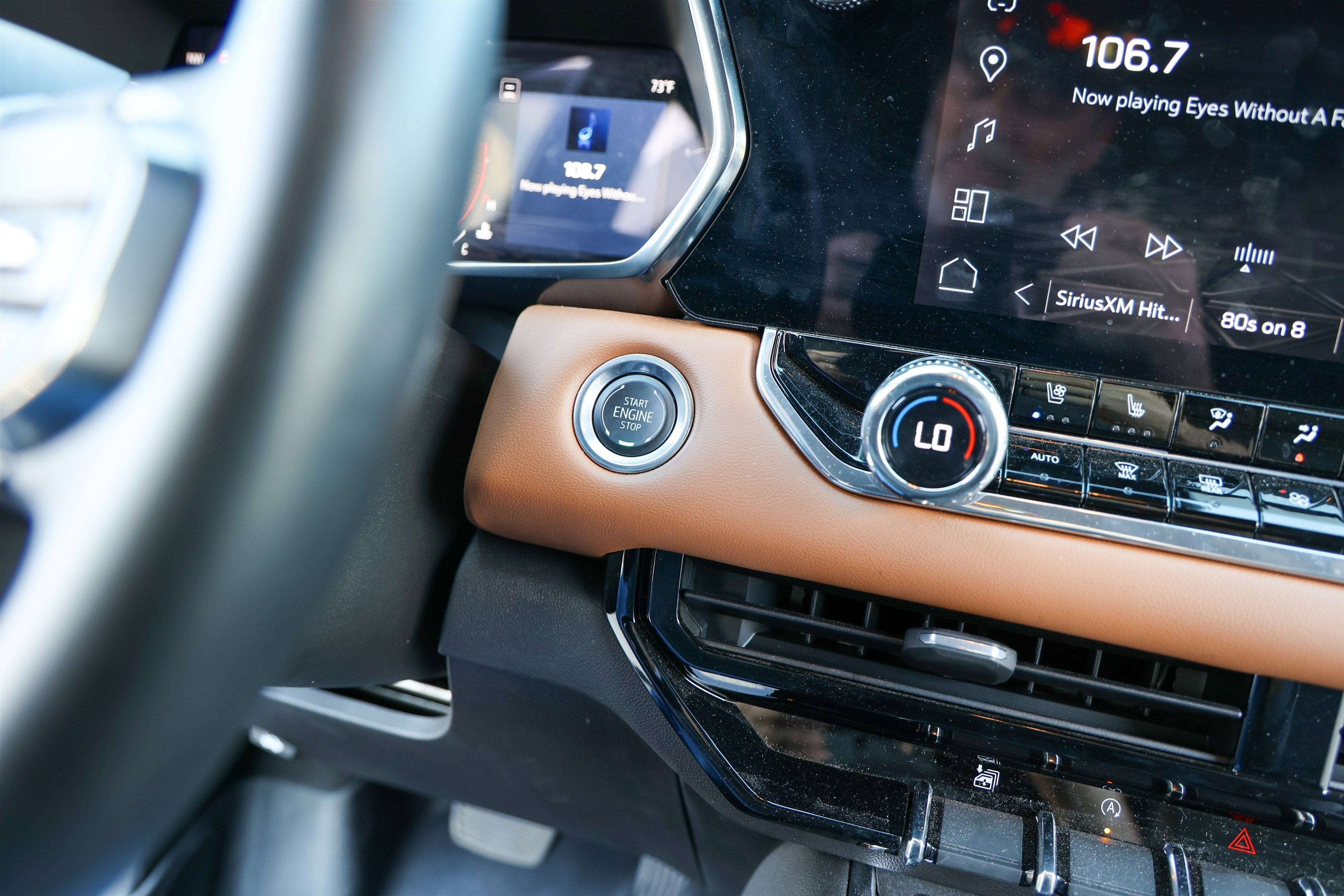 2025 GMC Canyon 4WD AT4