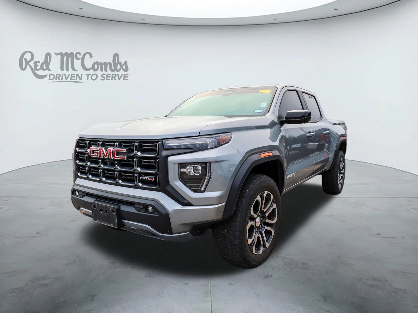 2023 GMC Canyon 4WD AT4