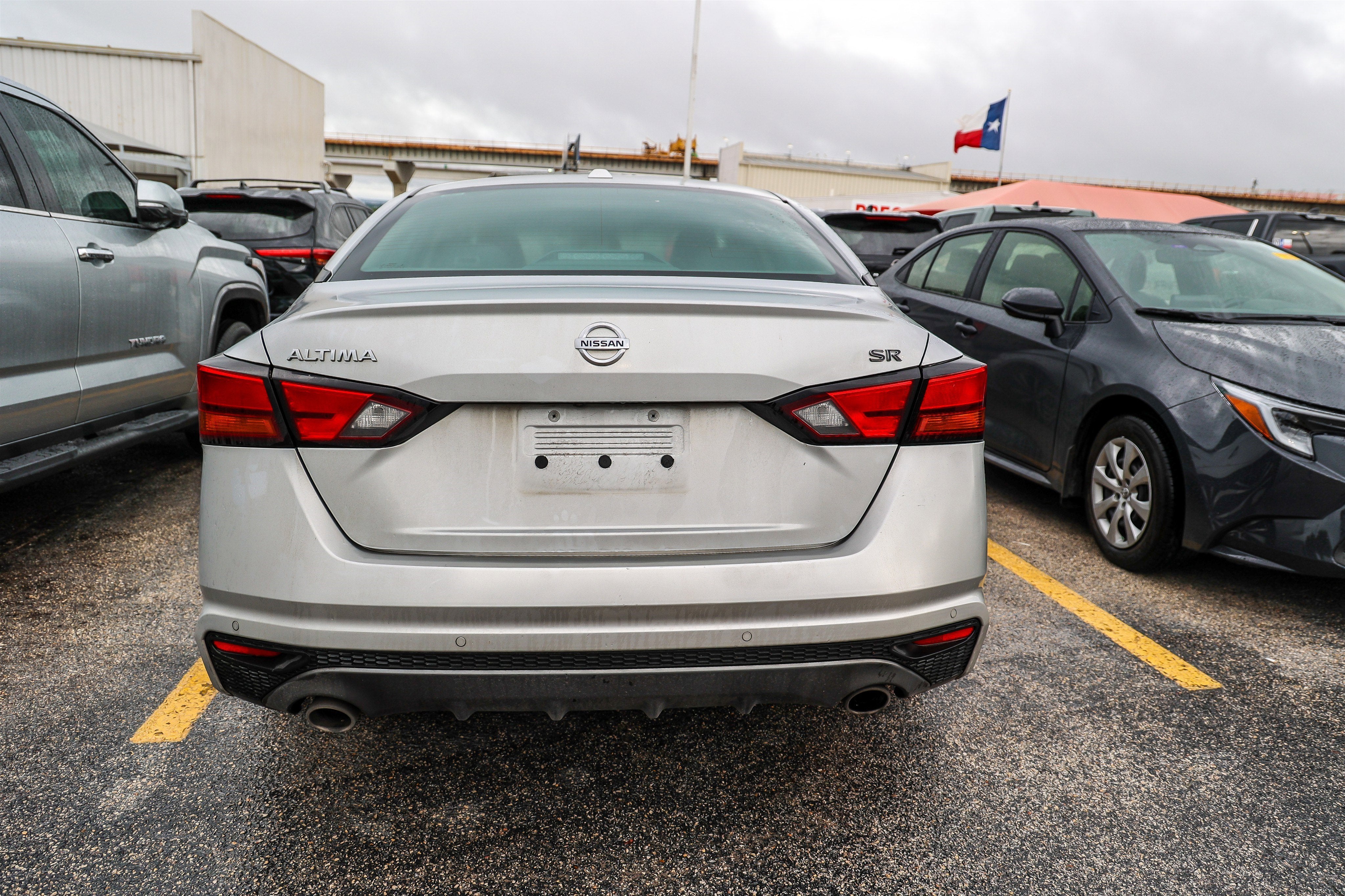 2021 Nissan Altima 2.5 SR
