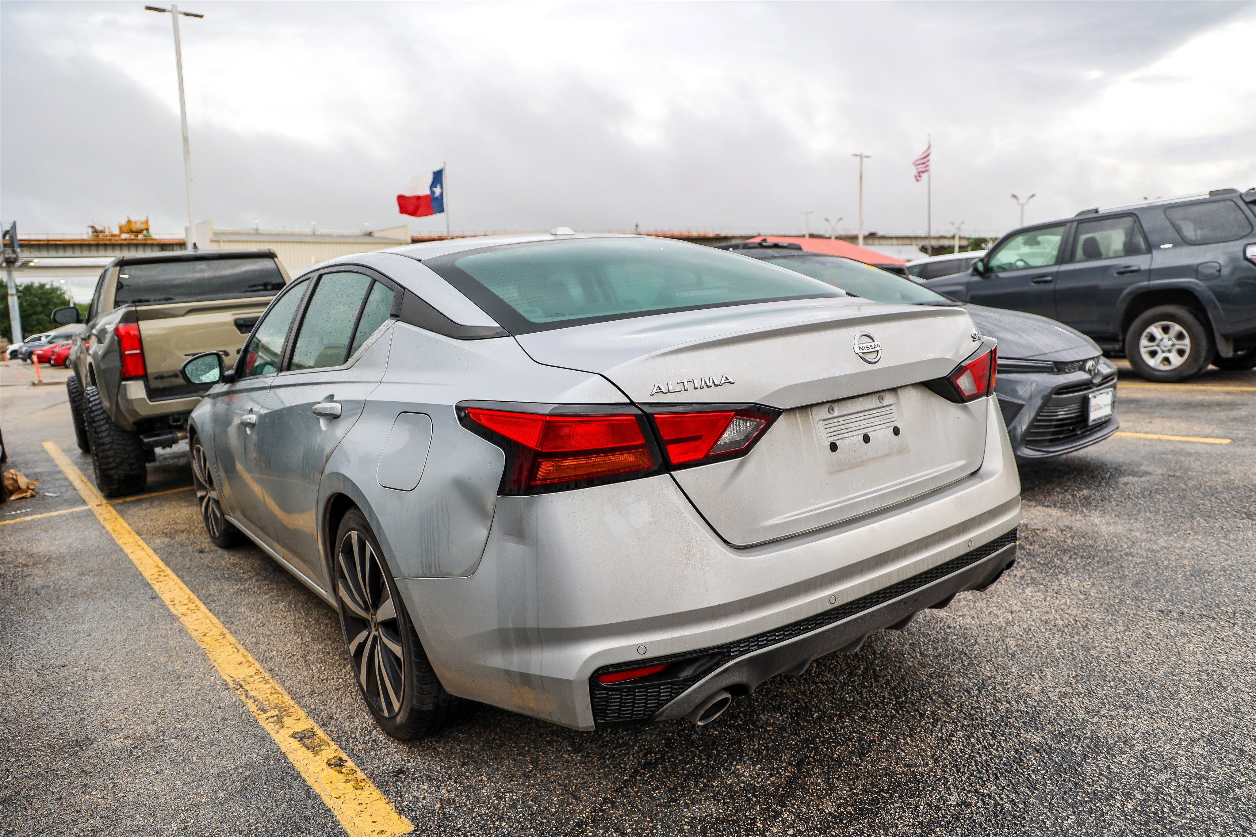 2021 Nissan Altima 2.5 SR