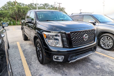 2019 Nissan Titan PRO-4X
