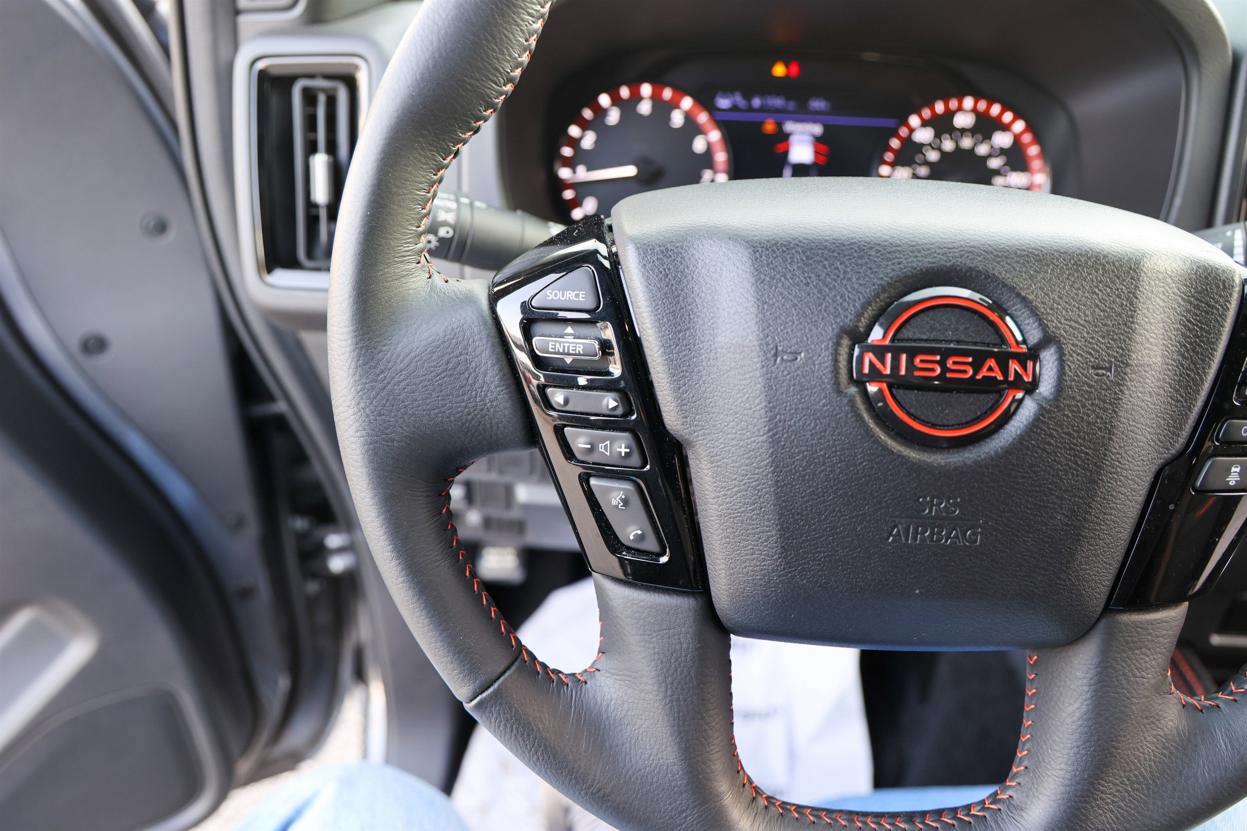 2025 Nissan Frontier PRO-X