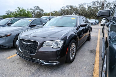2021 Chrysler 300 Touring