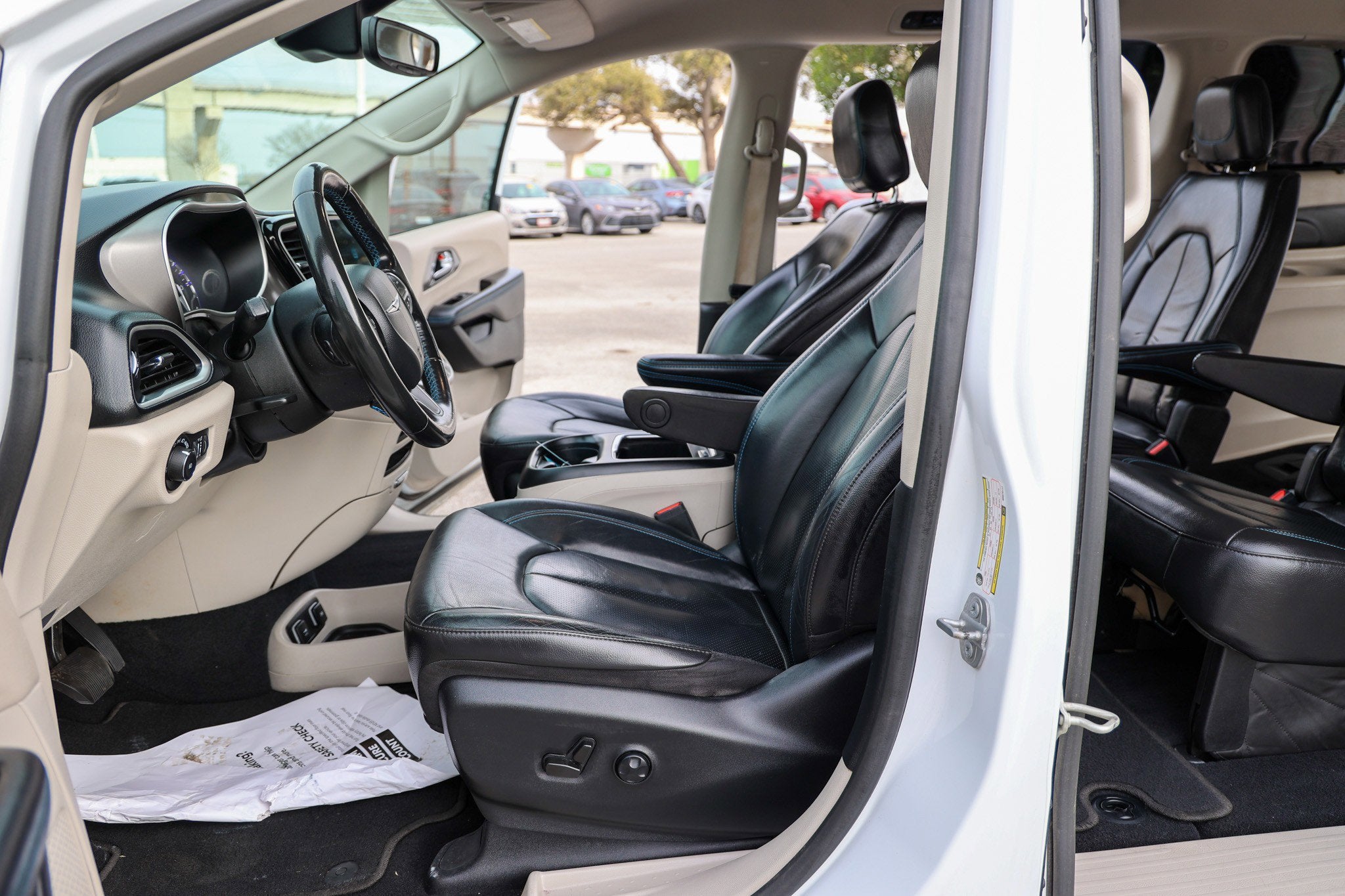 2021 Chrysler Pacifica Touring L