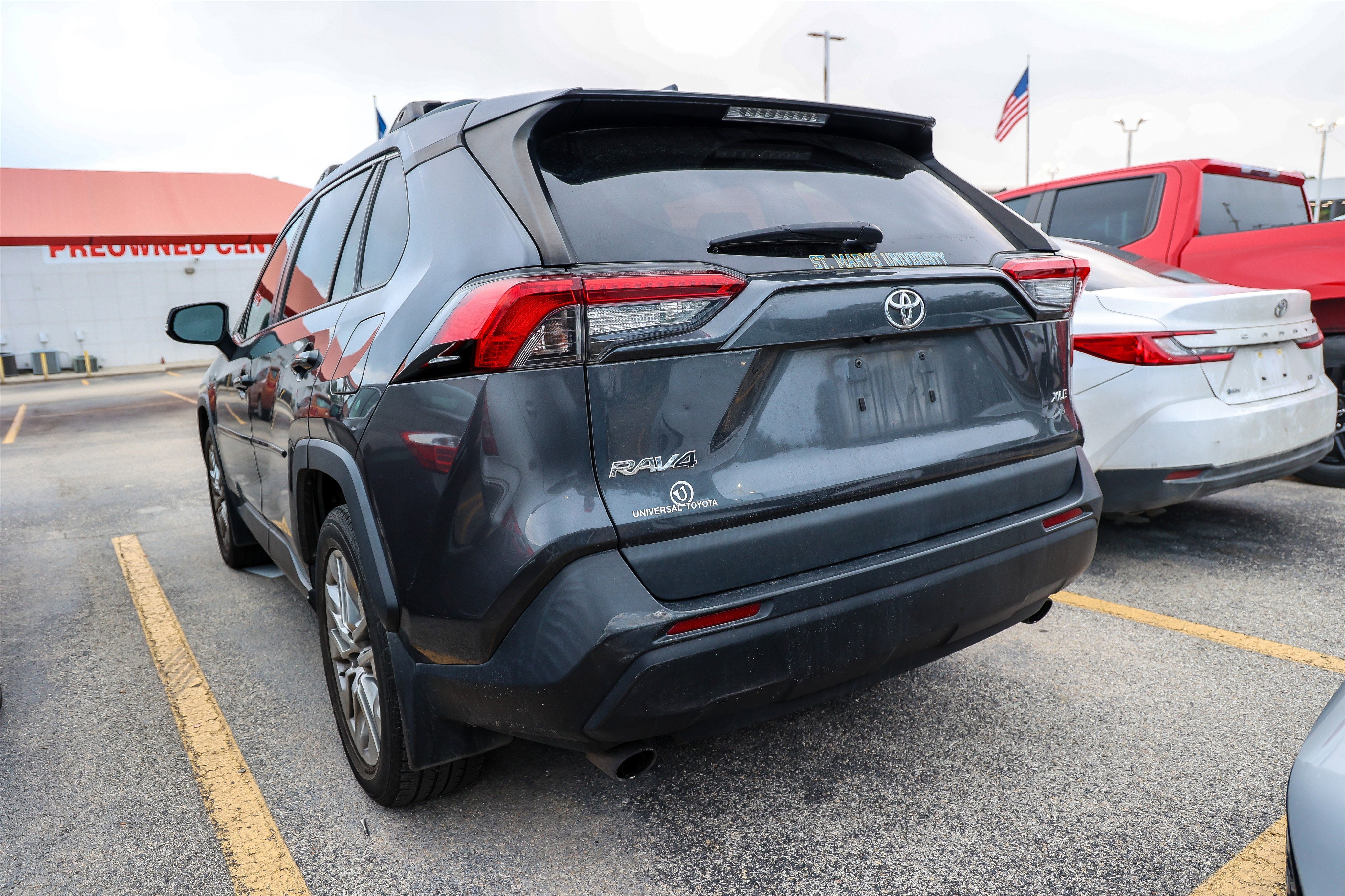 2020 Toyota RAV4 XLE Premium