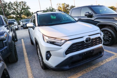 2025 Toyota RAV4 XLE Premium