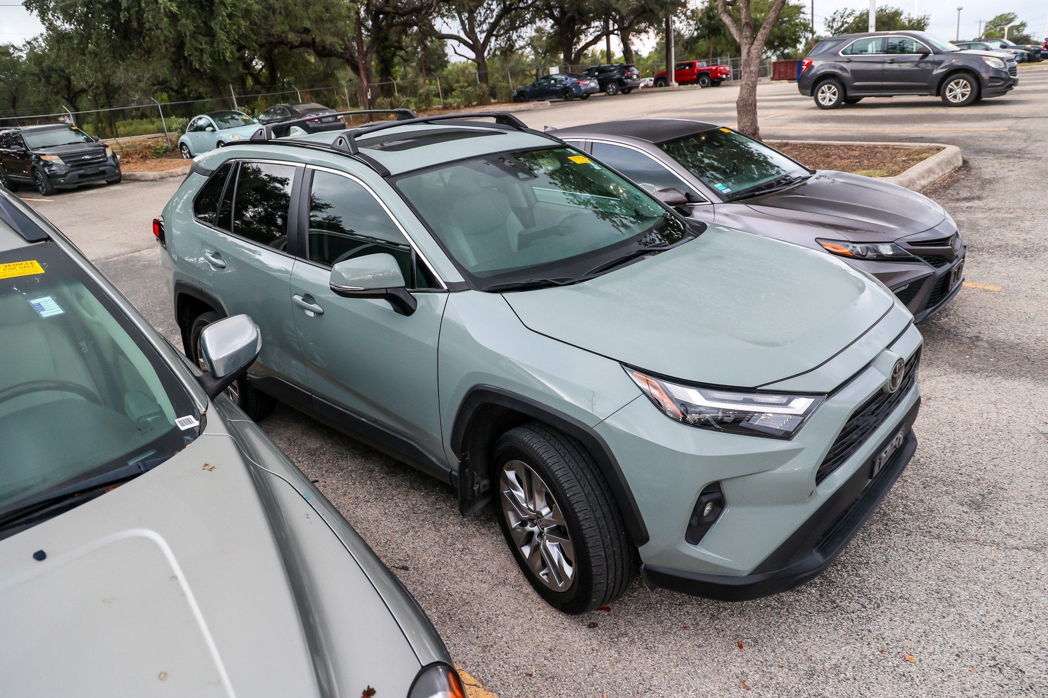 2023 Toyota RAV4 XLE Premium