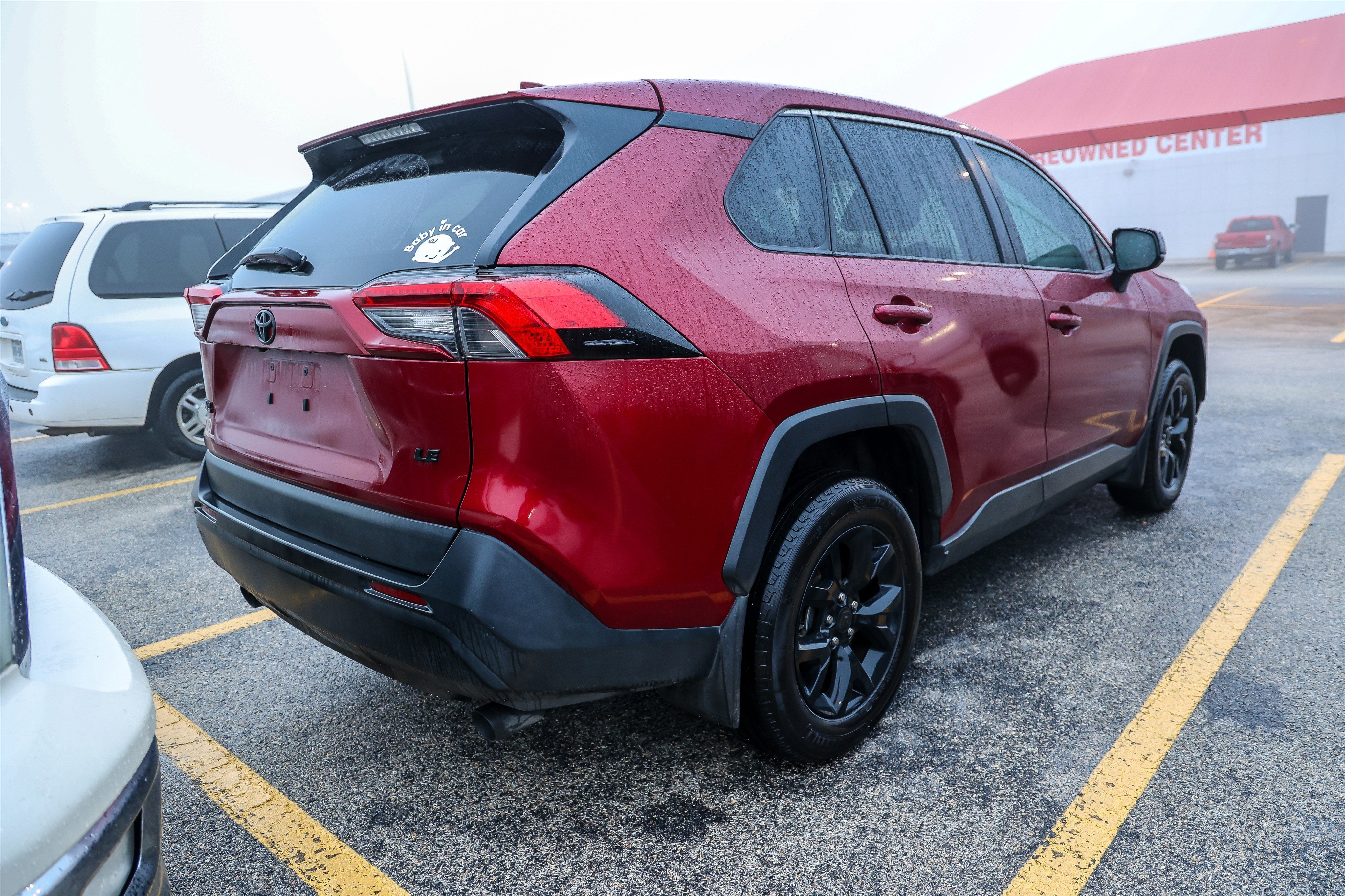2022 Toyota RAV4 LE