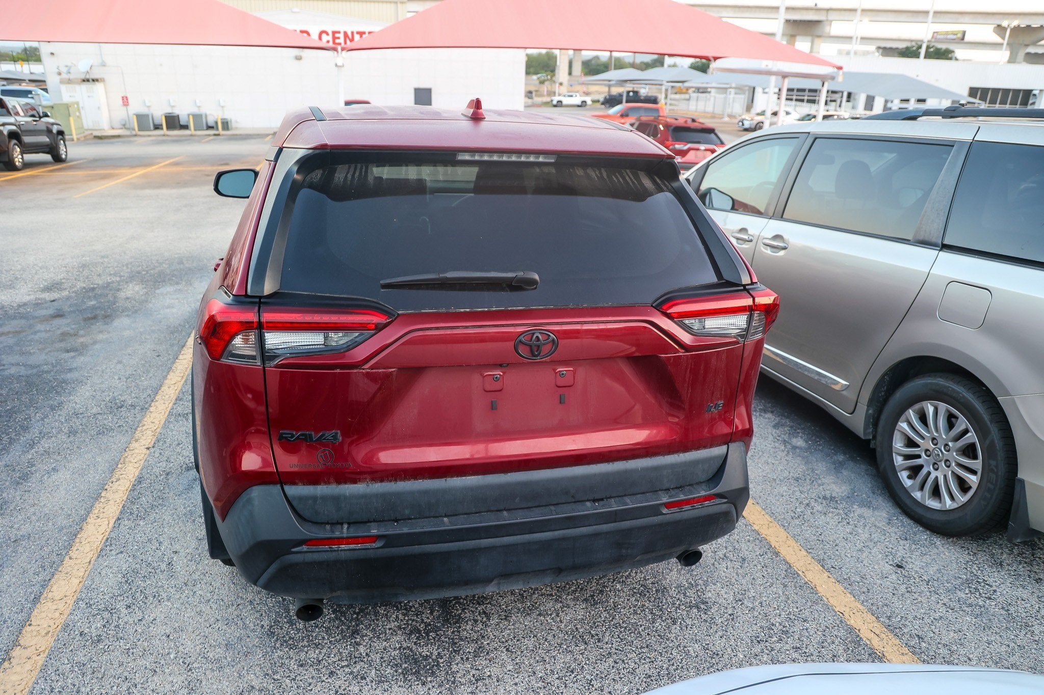 2023 Toyota RAV4 LE