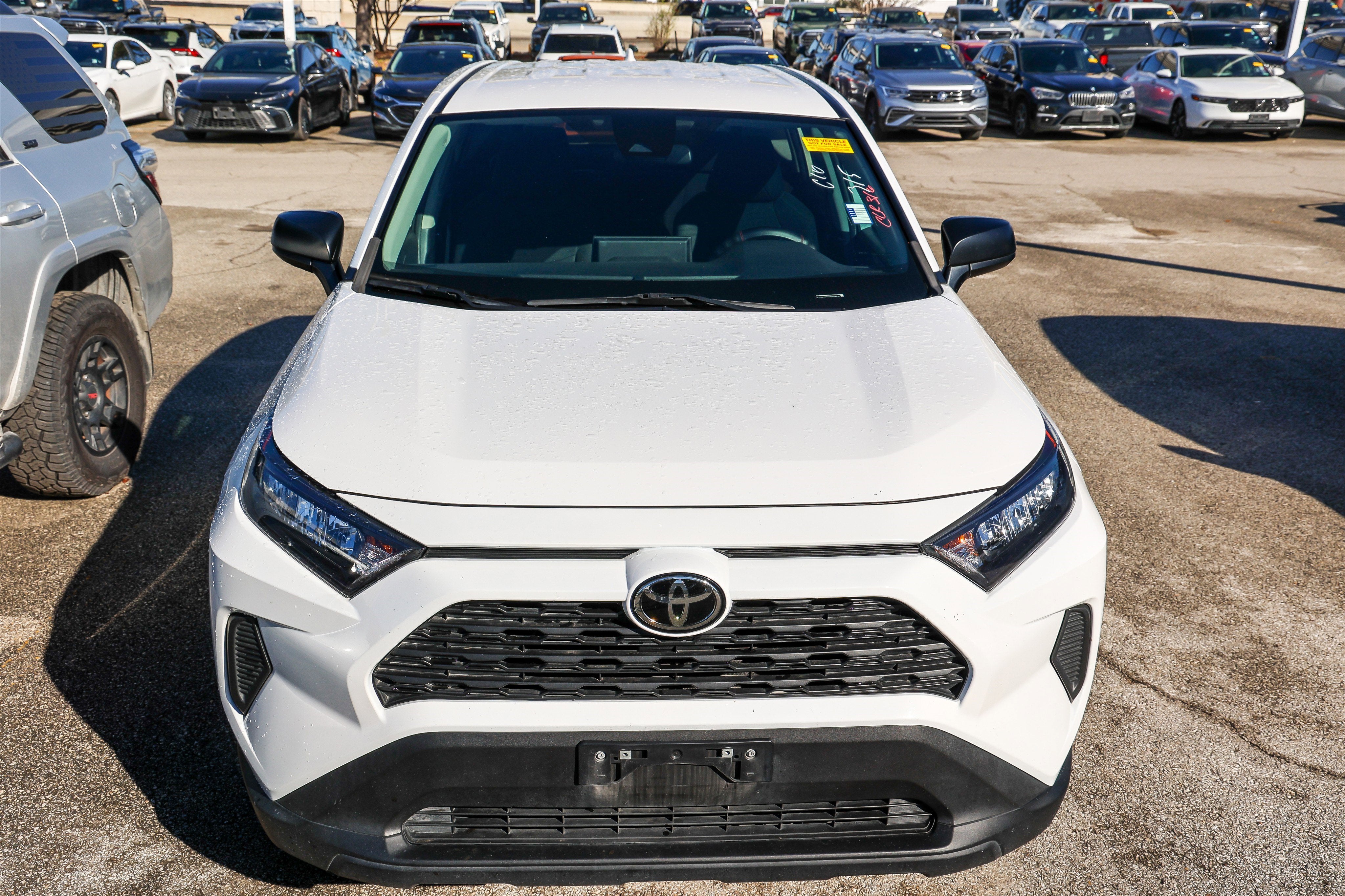 2022 Toyota RAV4 LE
