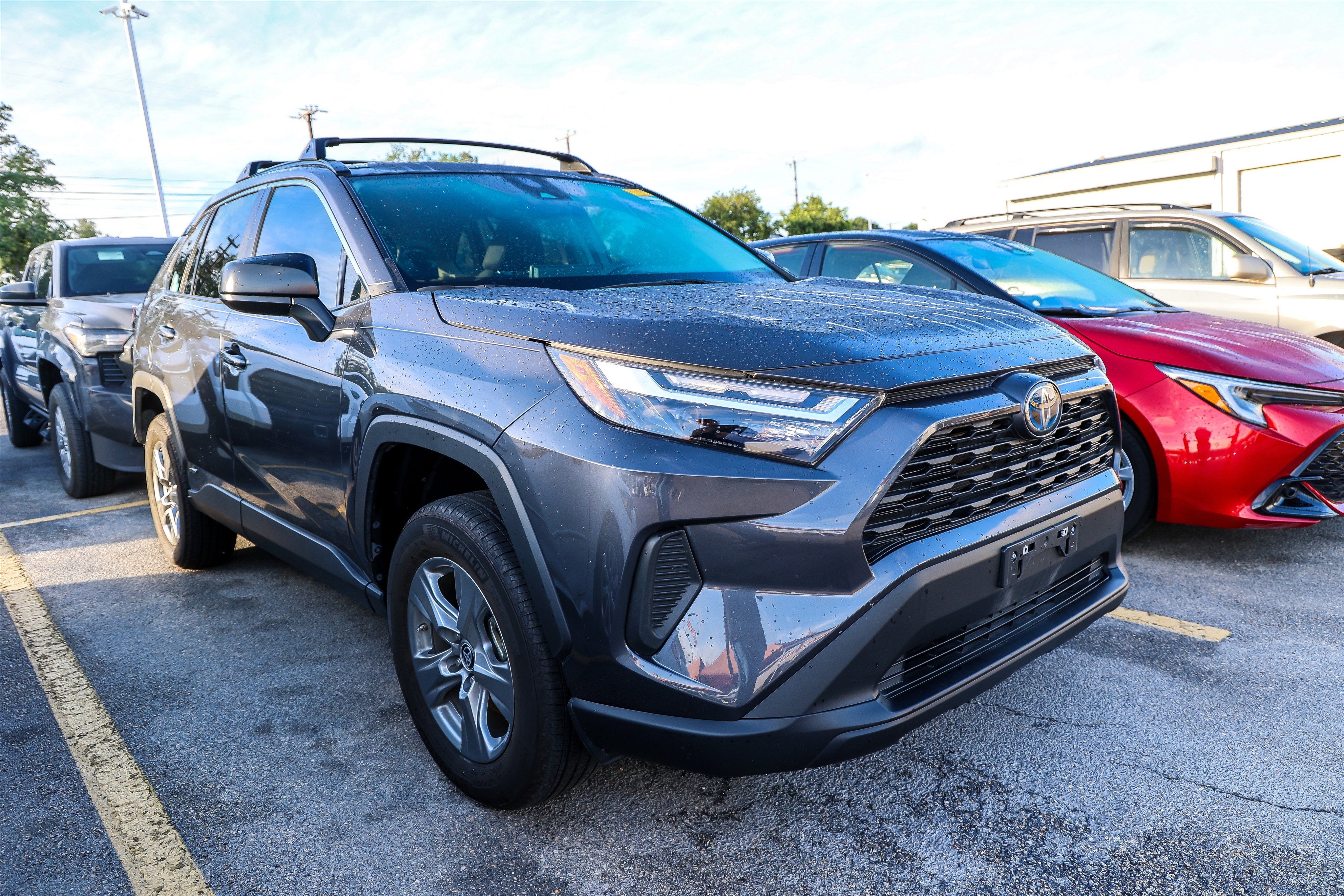 2024 Toyota RAV4 HYBRID Hybrid LE