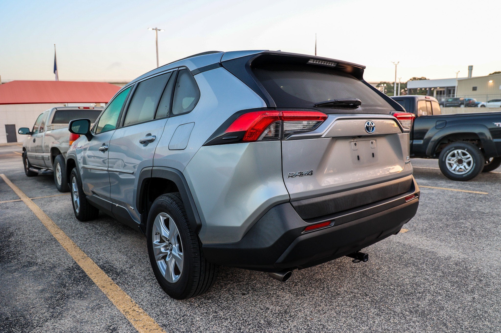 2020 Toyota RAV4 Hybrid Hybrid LE