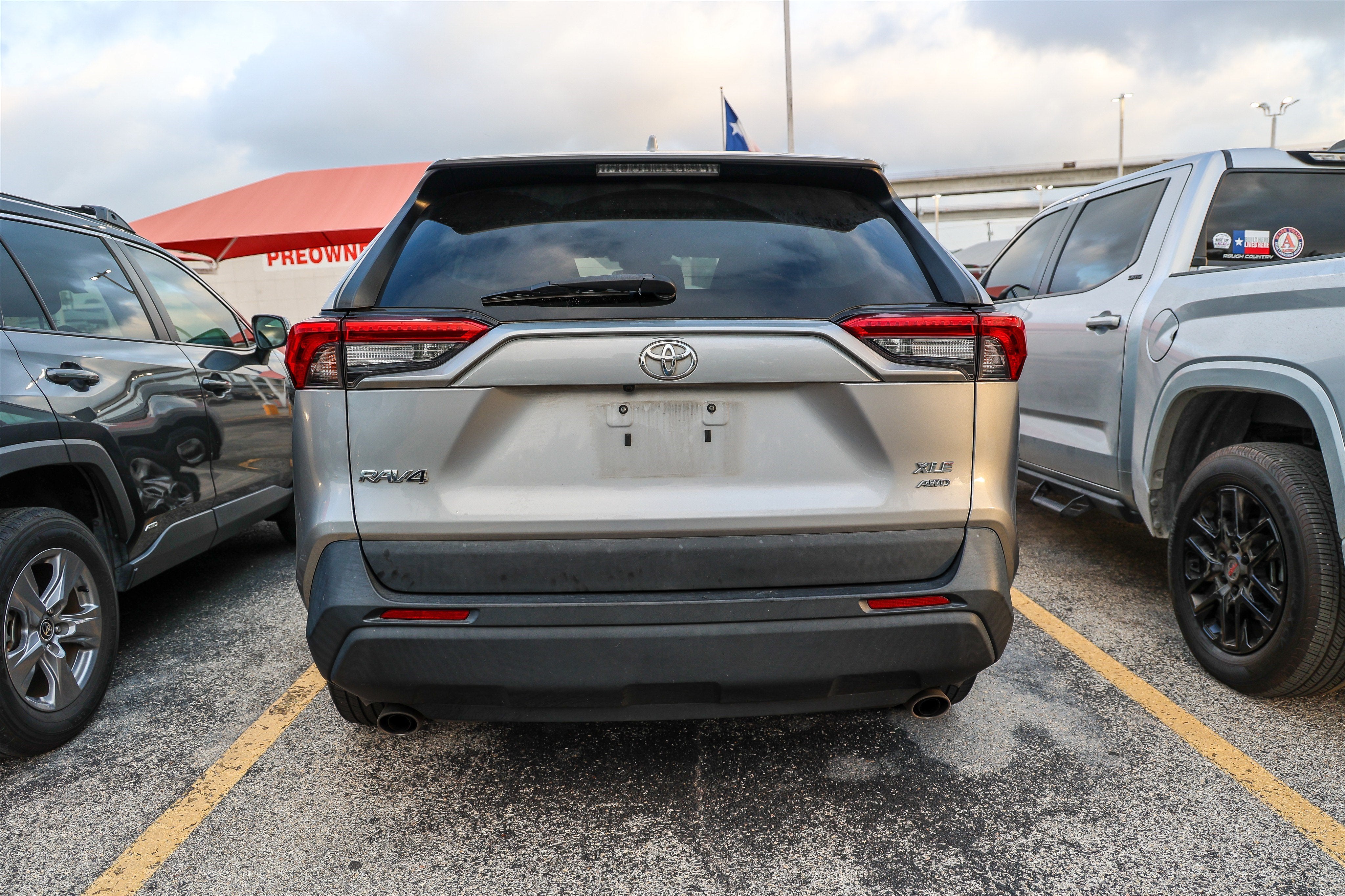 2020 Toyota RAV4 XLE
