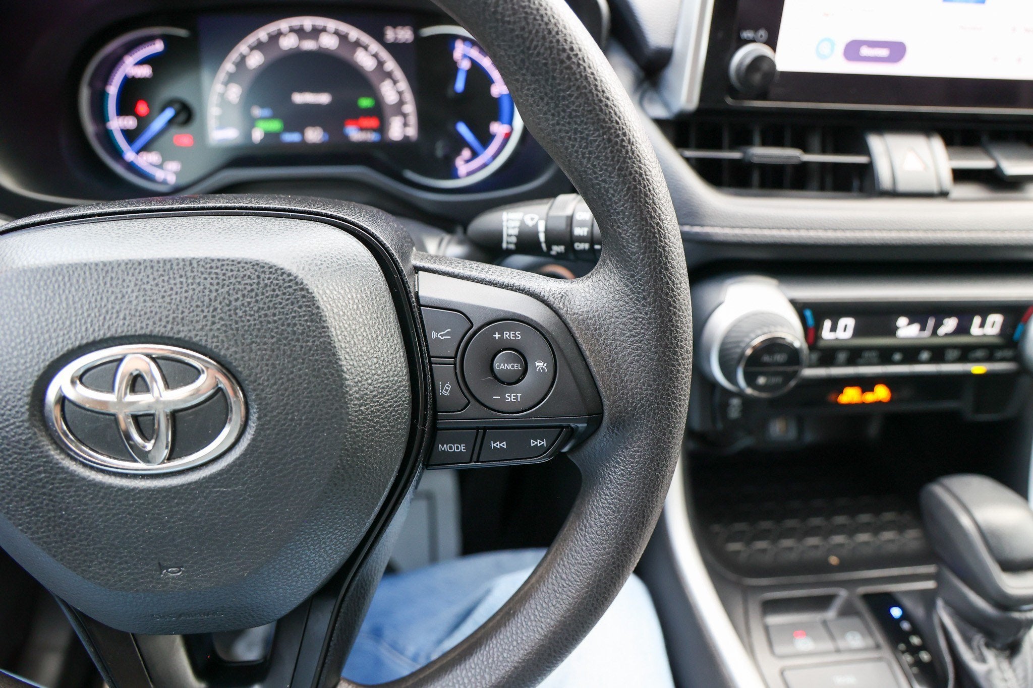 2023 Toyota RAV4 Hybrid Hybrid XLE