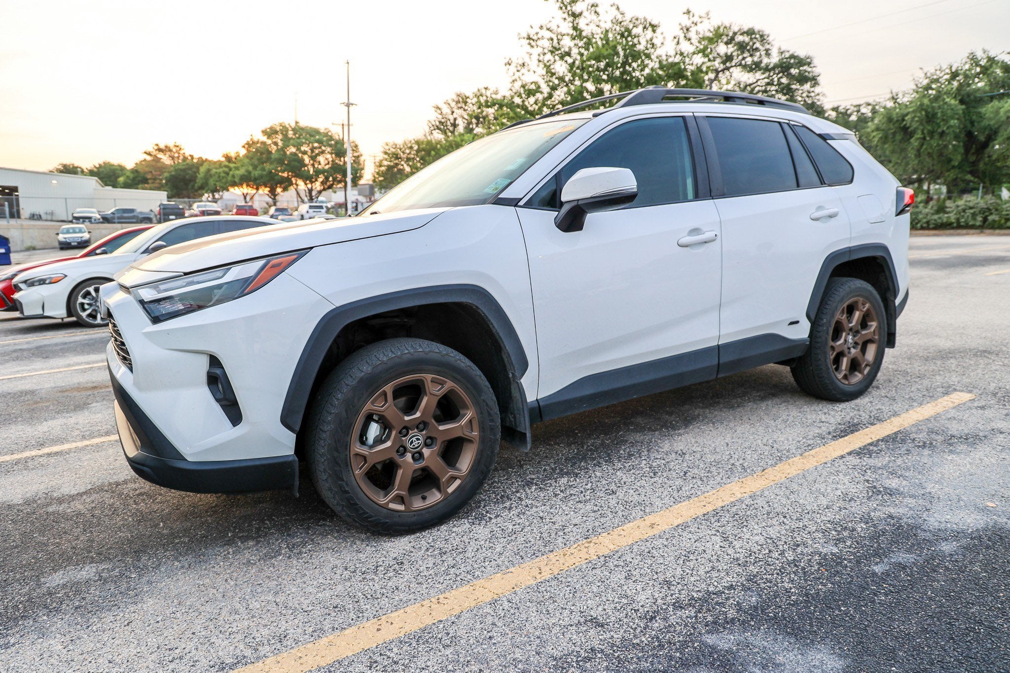 2023 Toyota RAV4 Hybrid Hybrid XLE