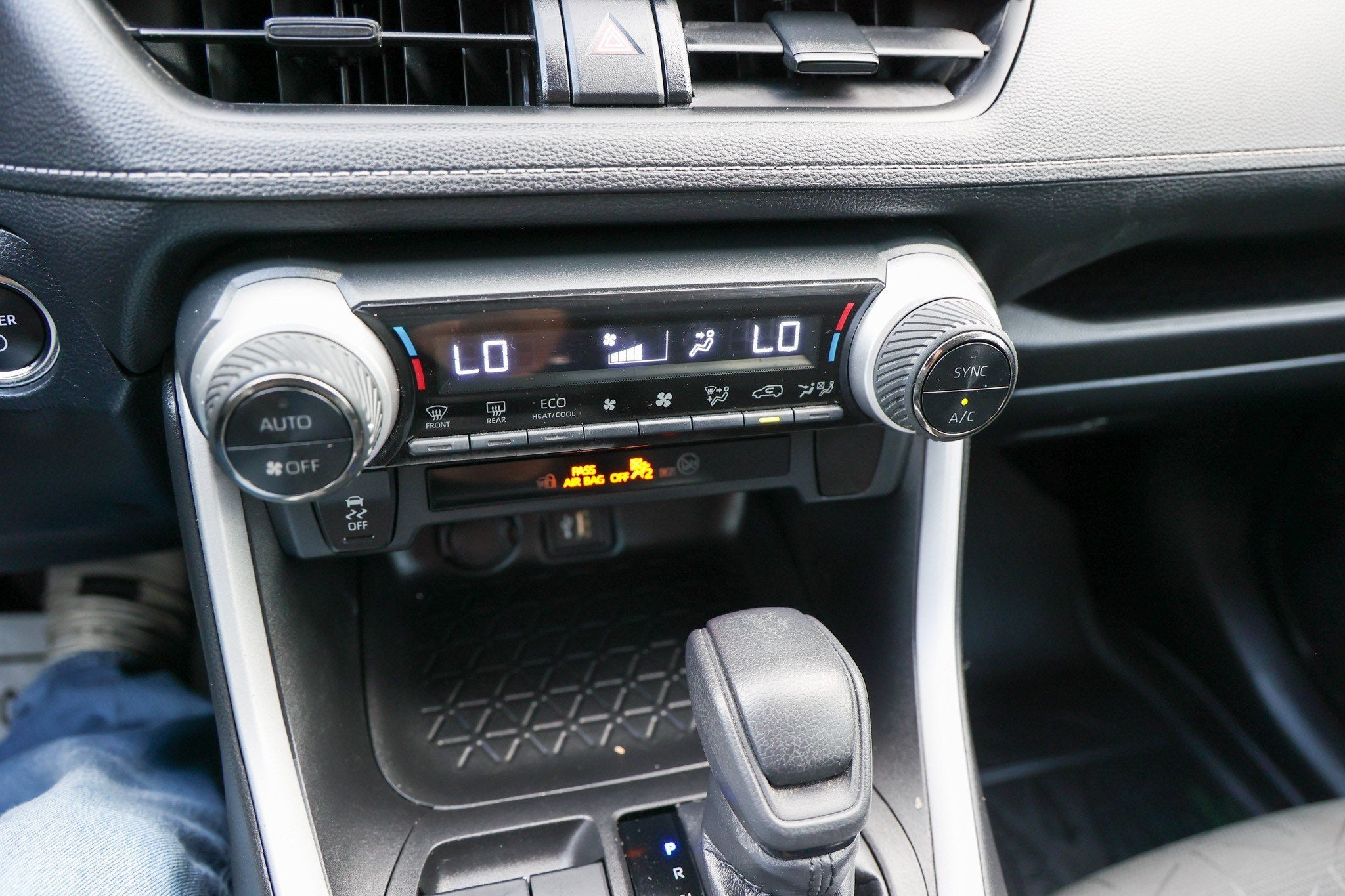 2023 Toyota RAV4 Hybrid Hybrid XLE
