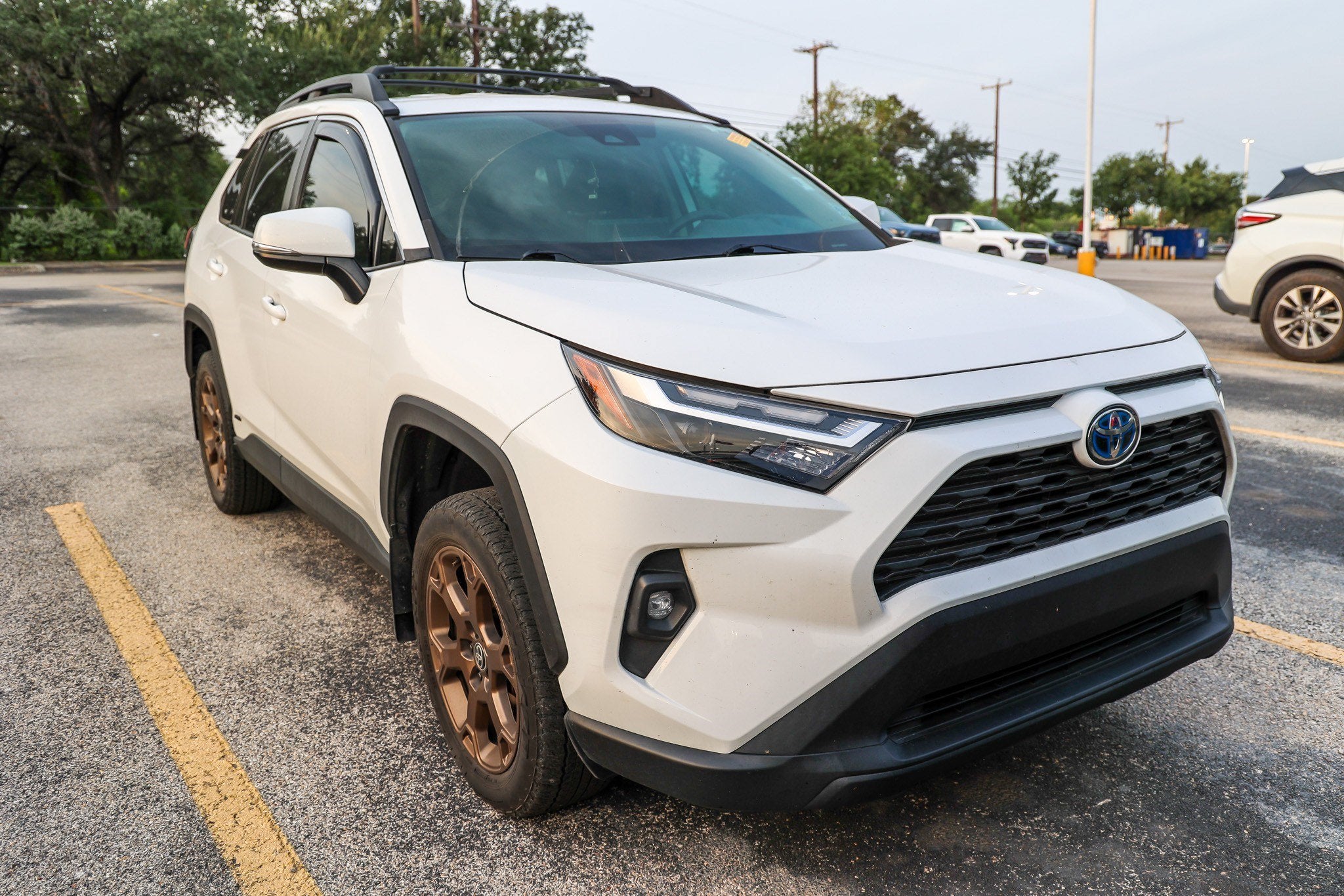 2023 Toyota RAV4 Hybrid Hybrid XLE