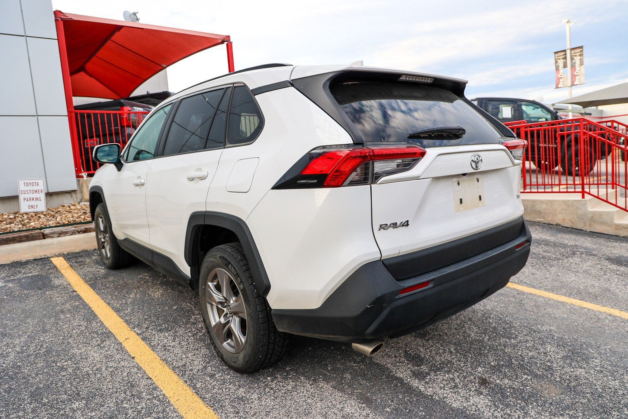 2024 Toyota RAV4 XLE