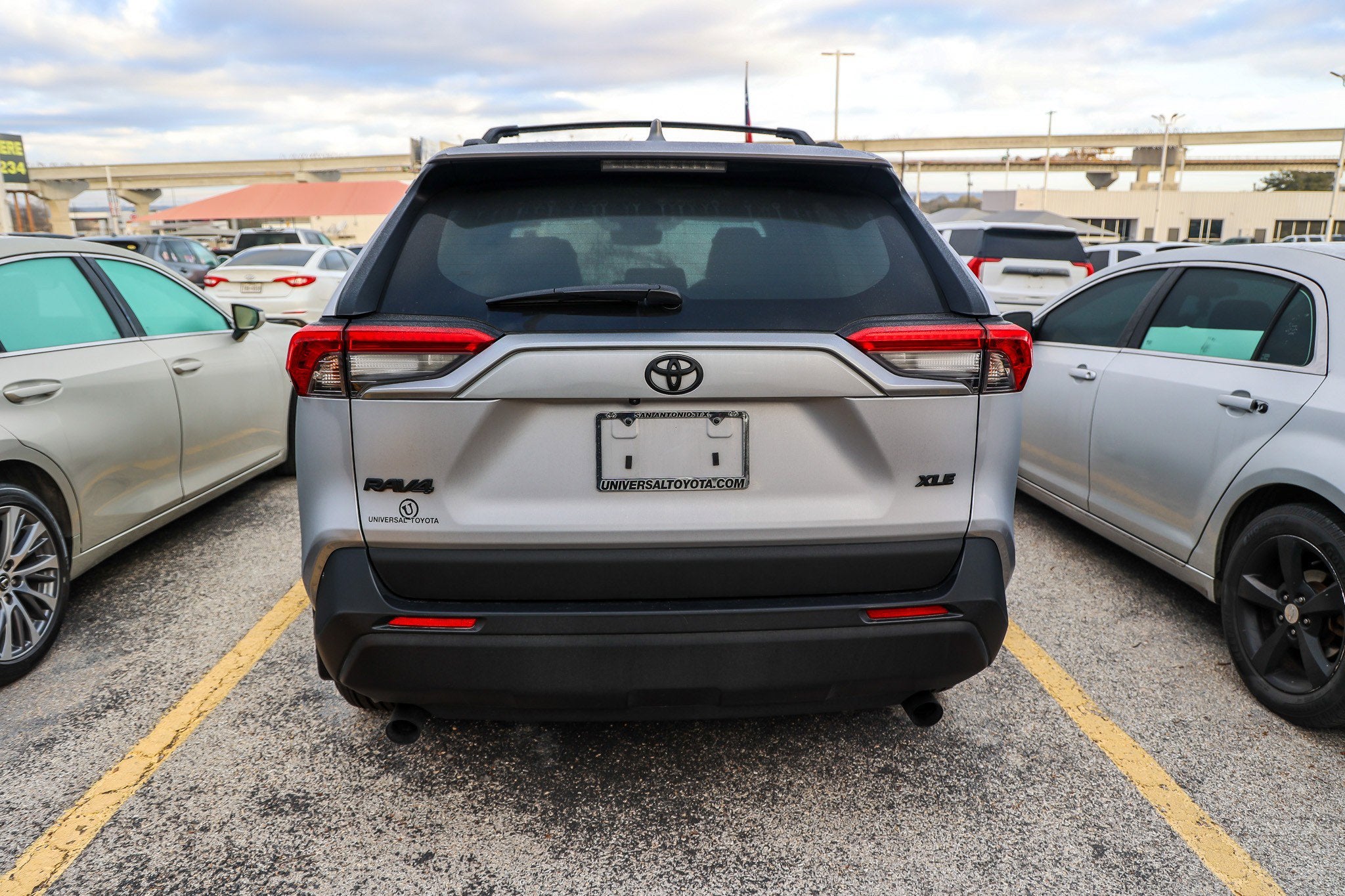 2024 Toyota RAV4 XLE