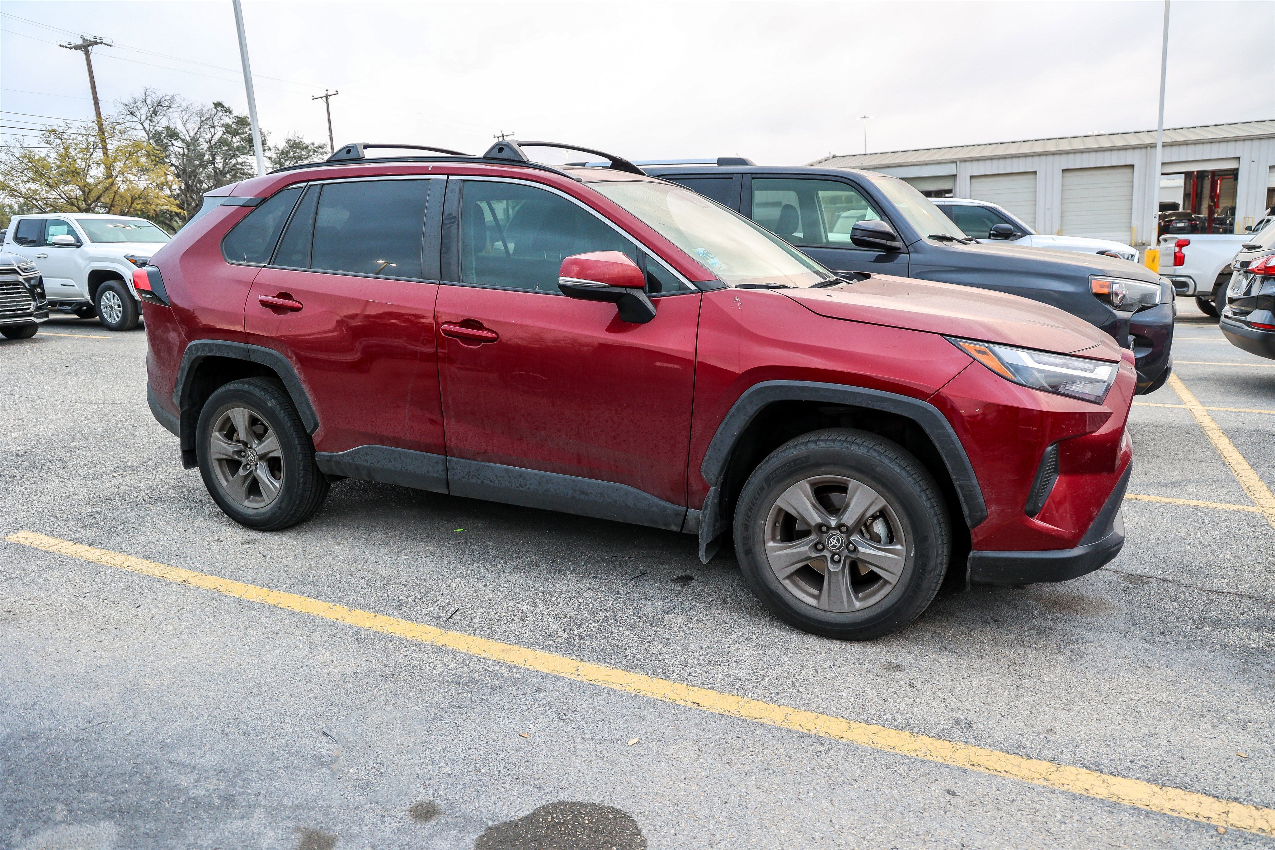 2023 Toyota RAV4 XLE