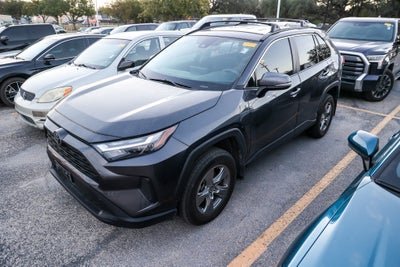 2024 Toyota RAV4 XLE