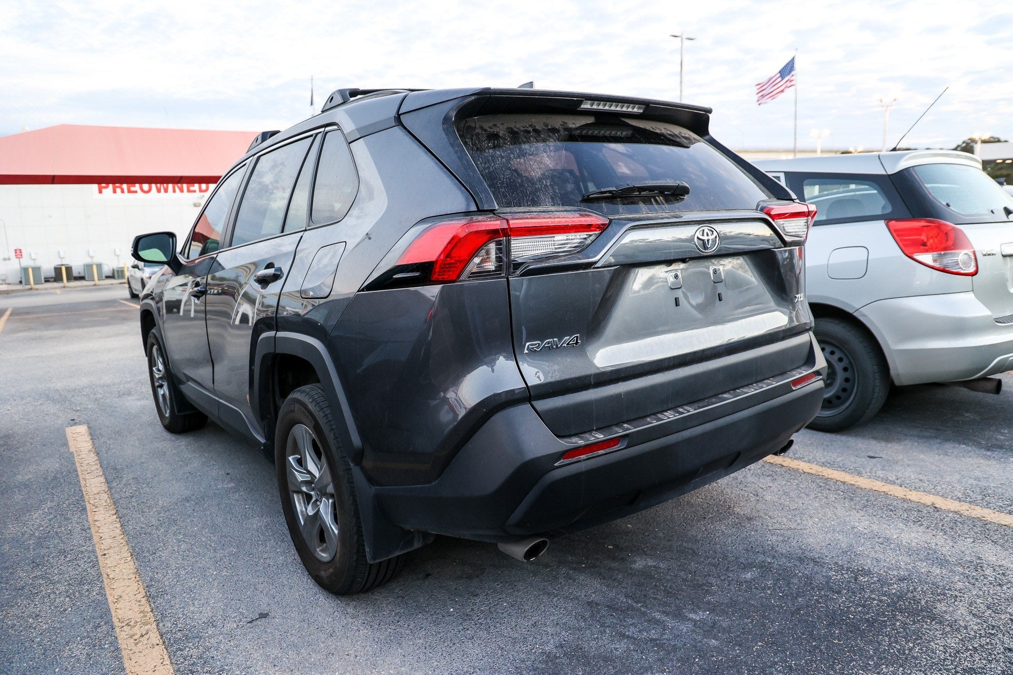 2024 Toyota RAV4 XLE