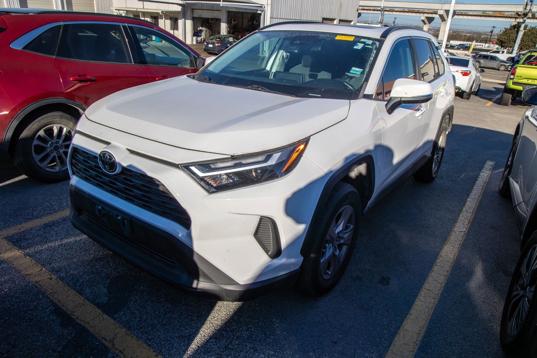 2022 Toyota RAV4 XLE