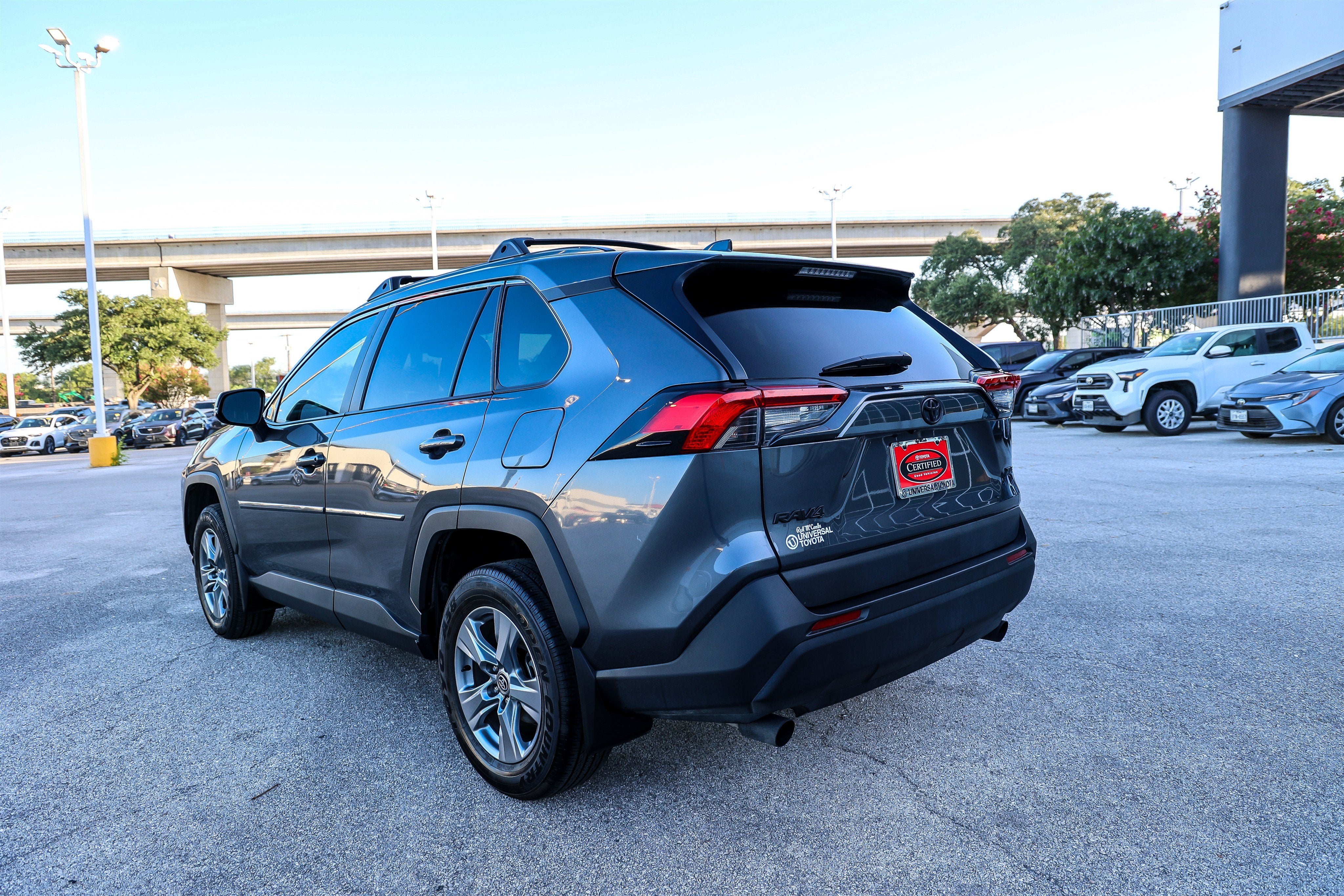 2024 Toyota RAV4 XLE