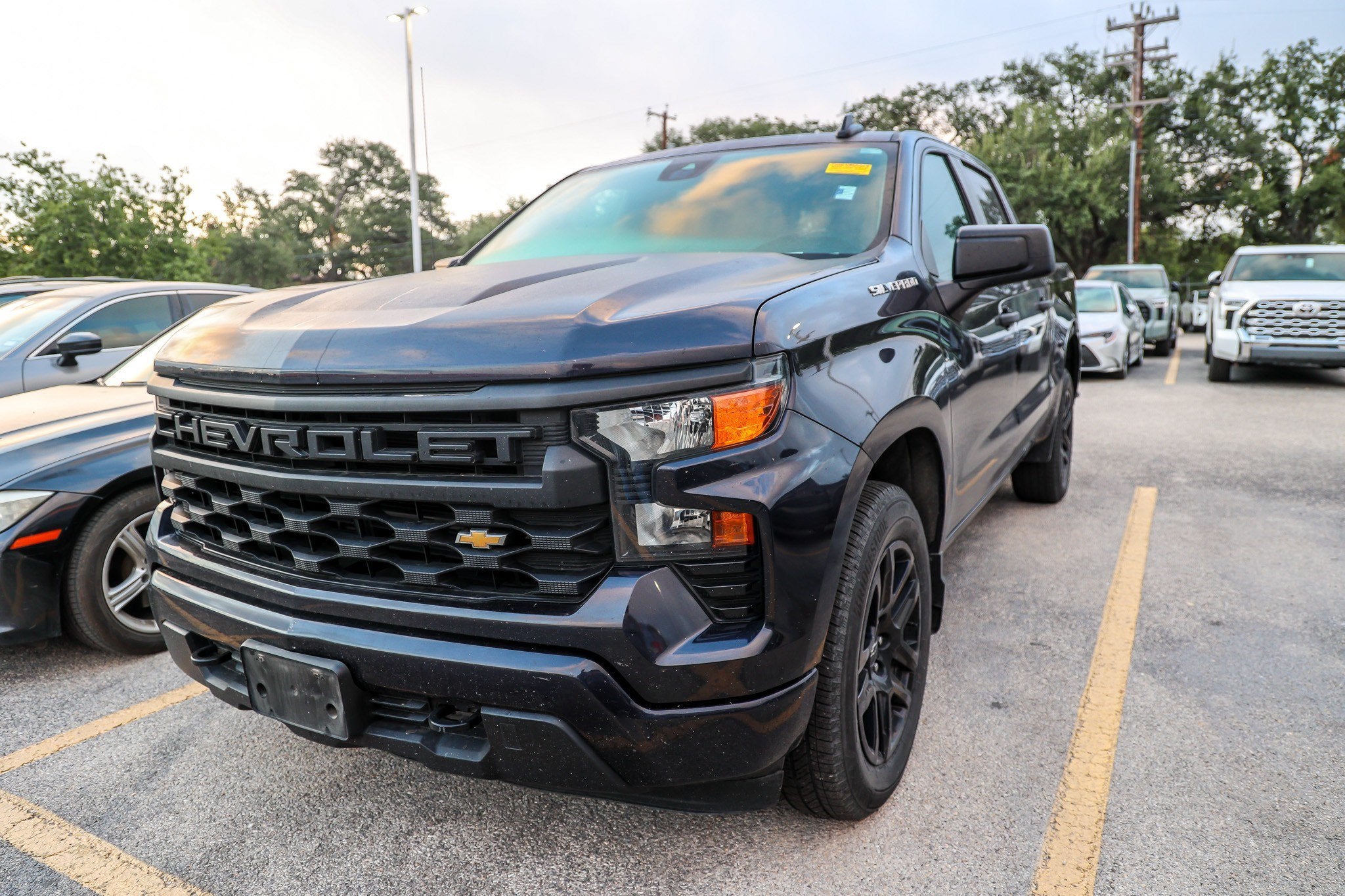 2023 Chevrolet Silverado 1500 Custom