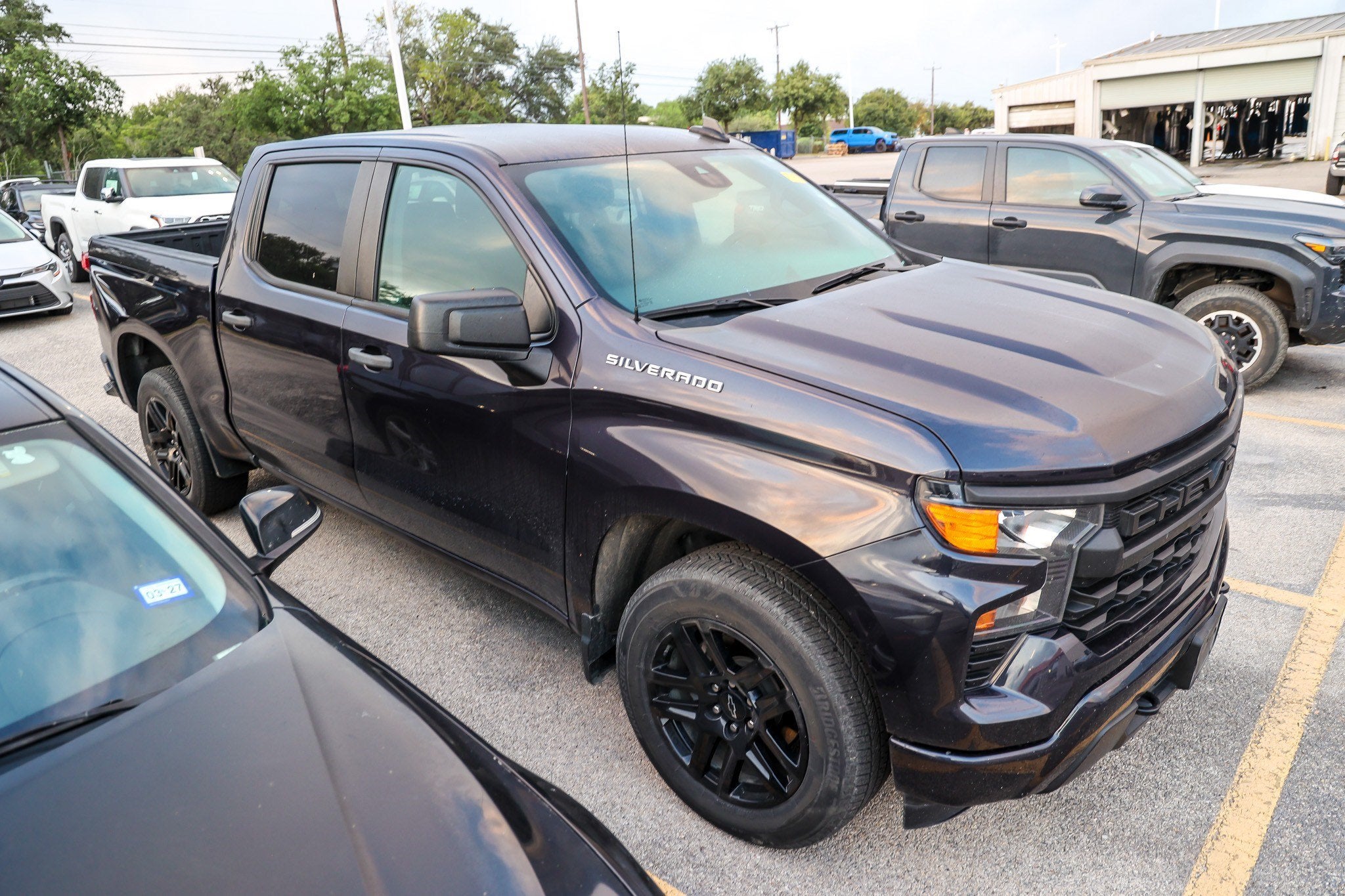 2023 Chevrolet Silverado 1500 Custom