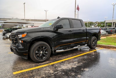 2024 Chevrolet Silverado Custom